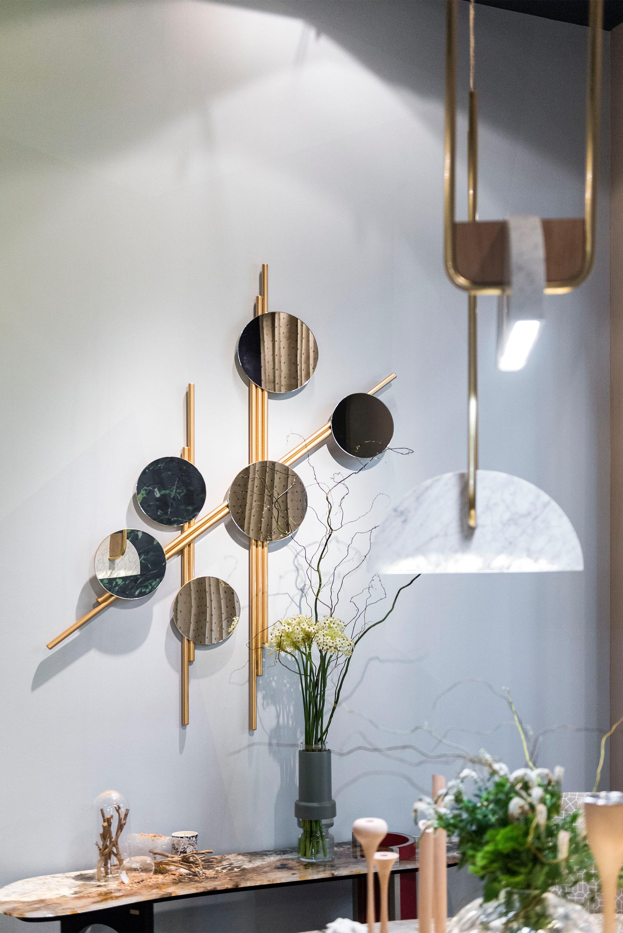 XXIe siècle et contemporain Miroir mural Art Déco Flute, laiton oxydé, fabriqué à la main par Greenapple en vente