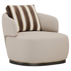 Fauteuil moderne Flux en tissu beige avec base en bois et détails métalliques