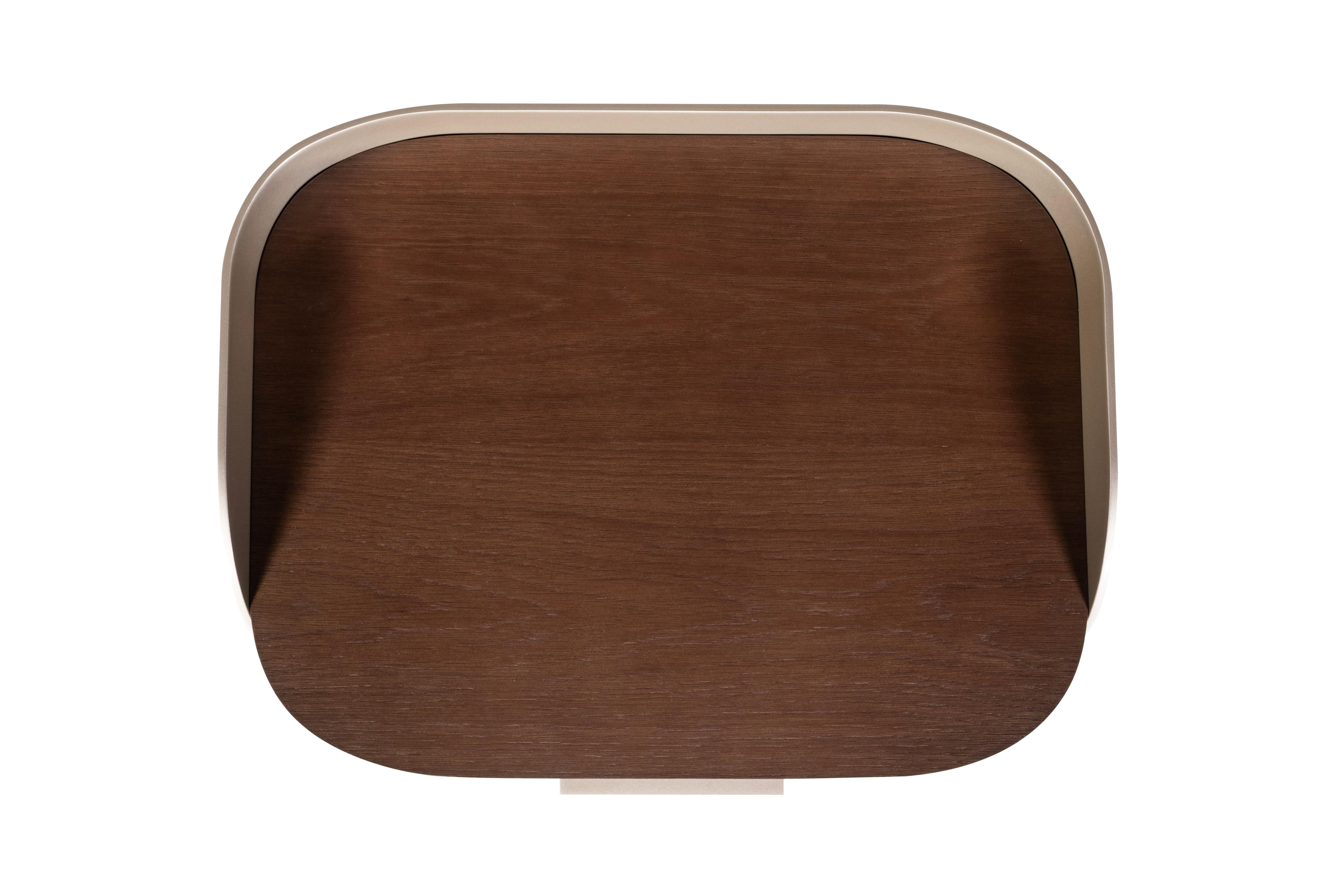 Portugais Table de chevet moderne Foldes Set/2, Champagne Laqué, Oak, Handmade by Greenapple en vente