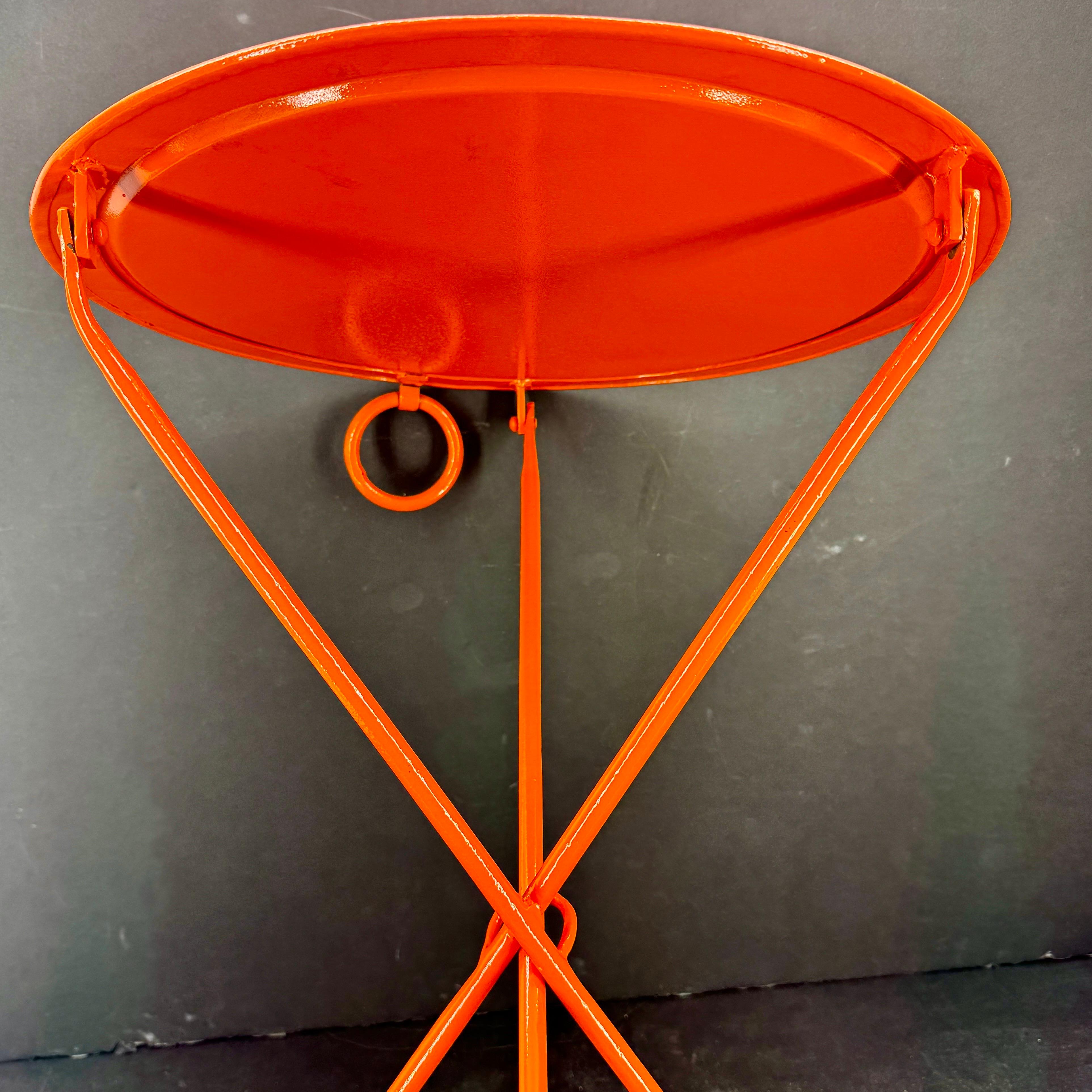 Modern Foldable Metal Hermes-Orange Round Cafe Table For Sale 5
