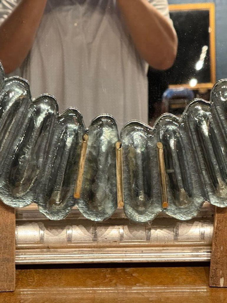 XXI secolo e contemporaneo Specchio ovale moderno in vetro di Murano verde Fontana in vendita