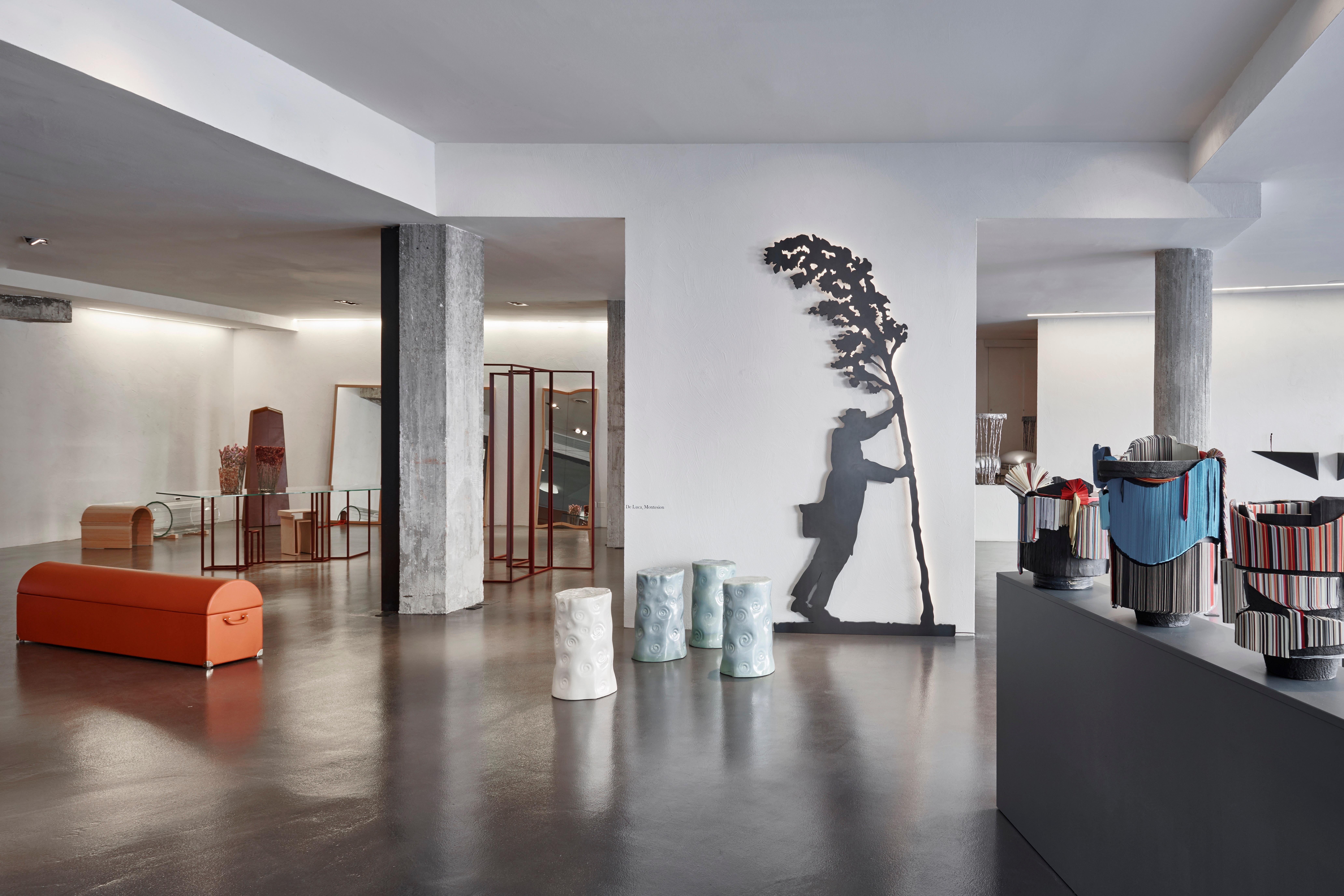 Moderne Wandleuchte Dilmos Edizioni aus schwarzem Eisen, LED-Skulptur, limitierte Auflage im Angebot 4
