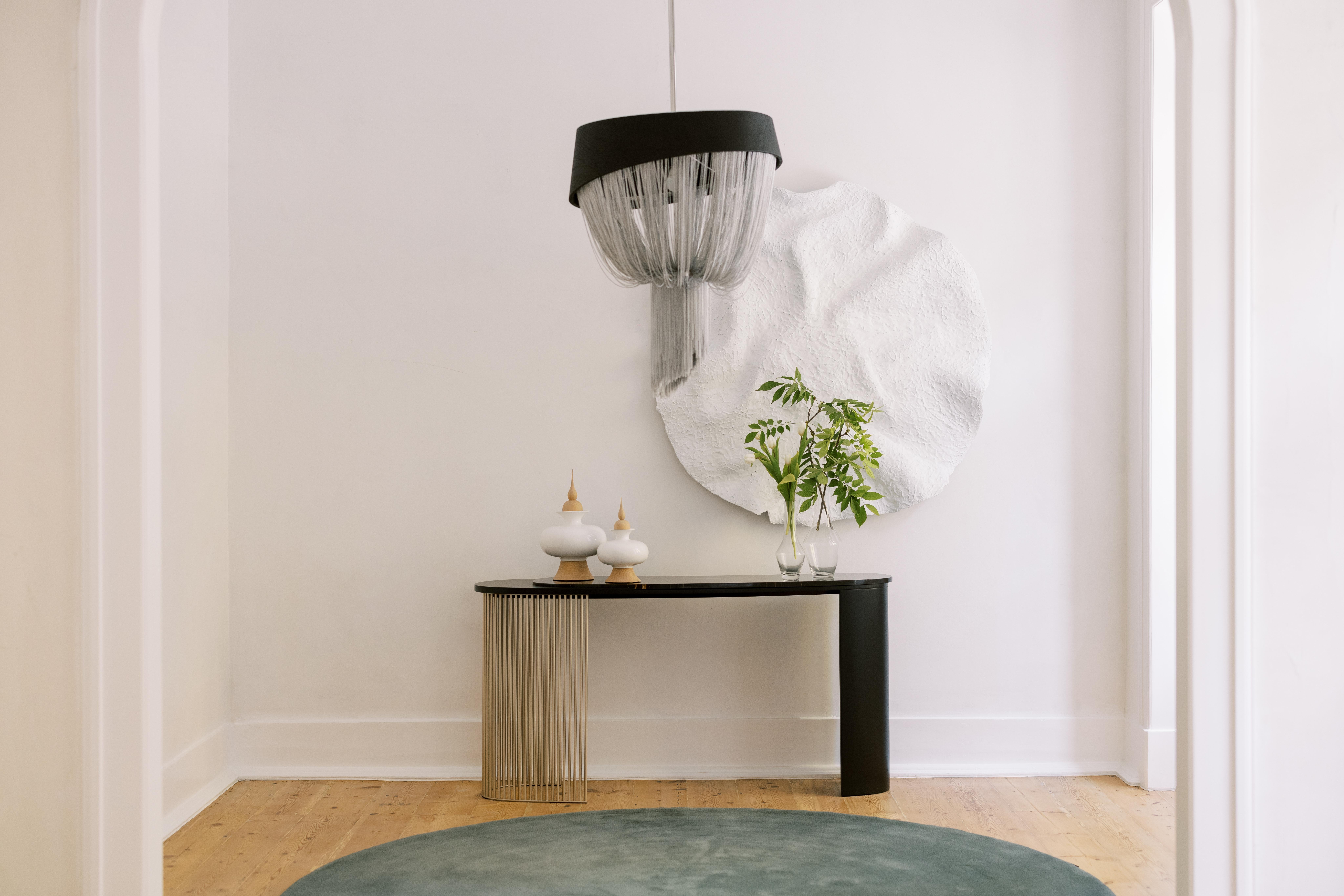 Moderner Forever-Kronleuchter, Eiche, Aluminiumkette, handgefertigt Portugal von Greenapple im Angebot 12