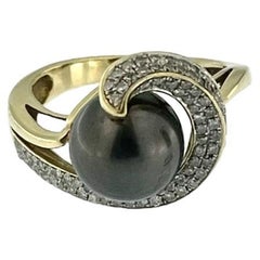 Modern French Cocktail Gold Ring Black Pearl and Diamonds