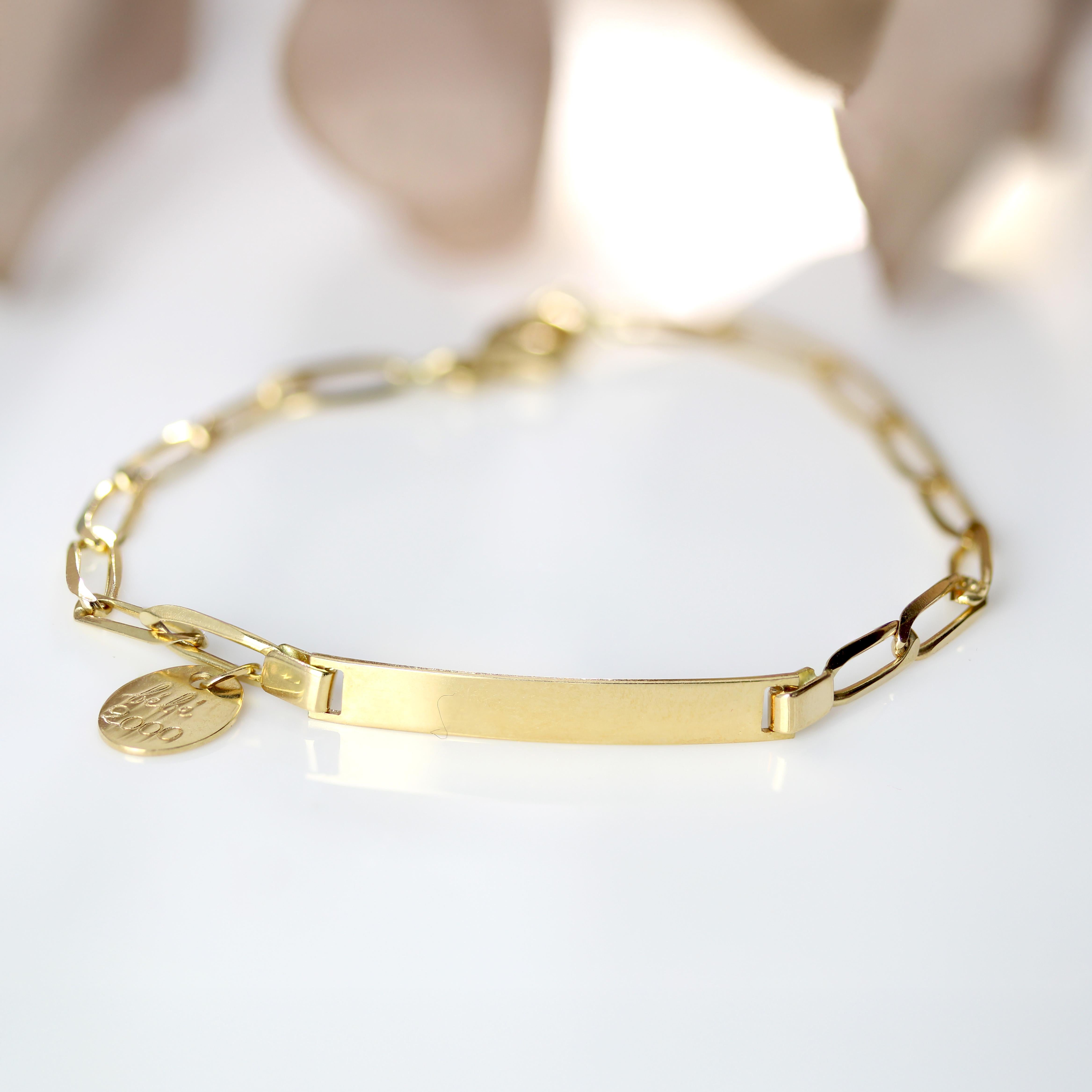 Bracelet enfant moderne français rectangulaire à maillons rectangulaires en or jaune 18 carats en vente 1
