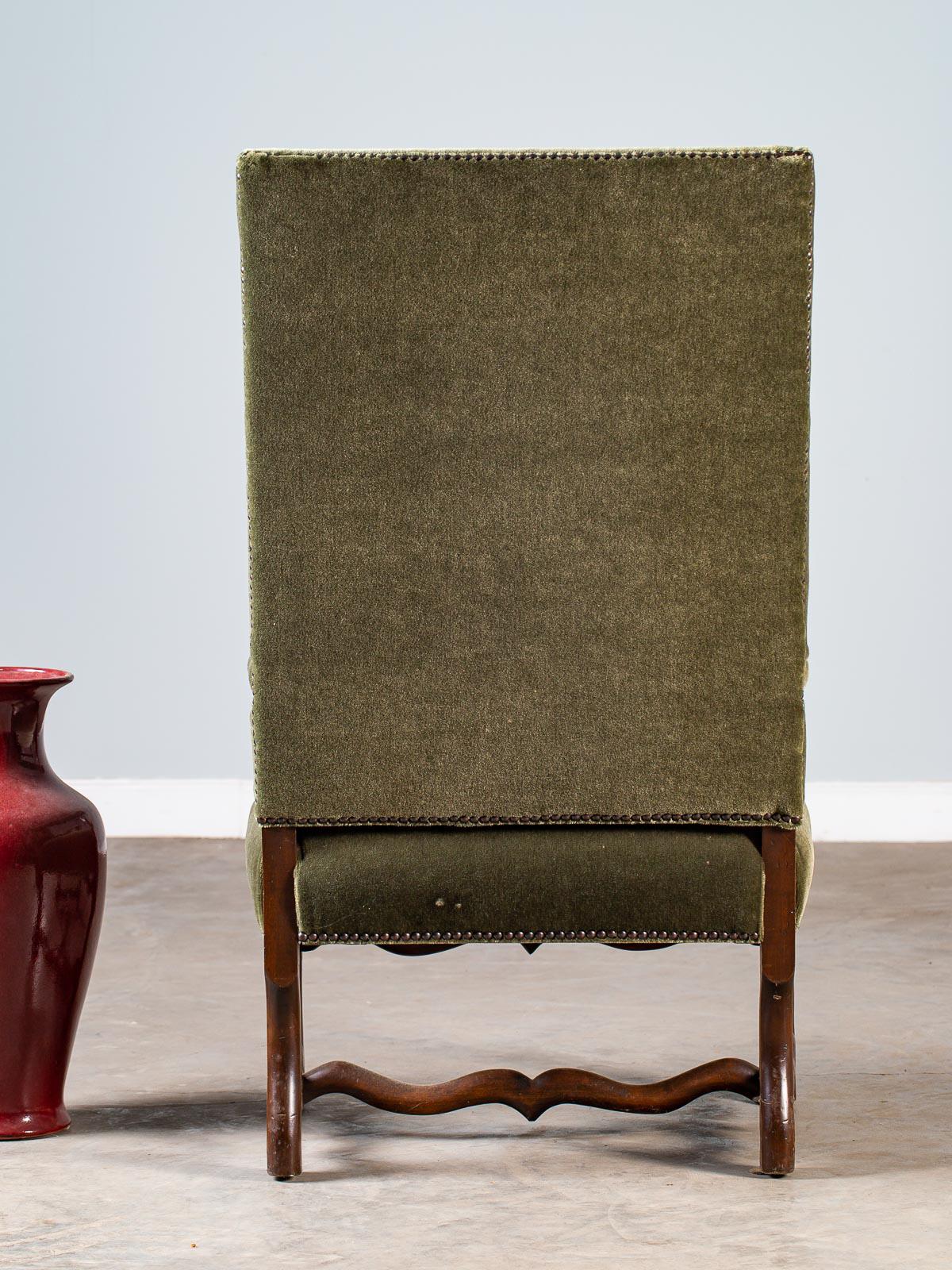 Modern French Louis XIII Os de Mouton Leg Chair, circa 2000 For Sale 6