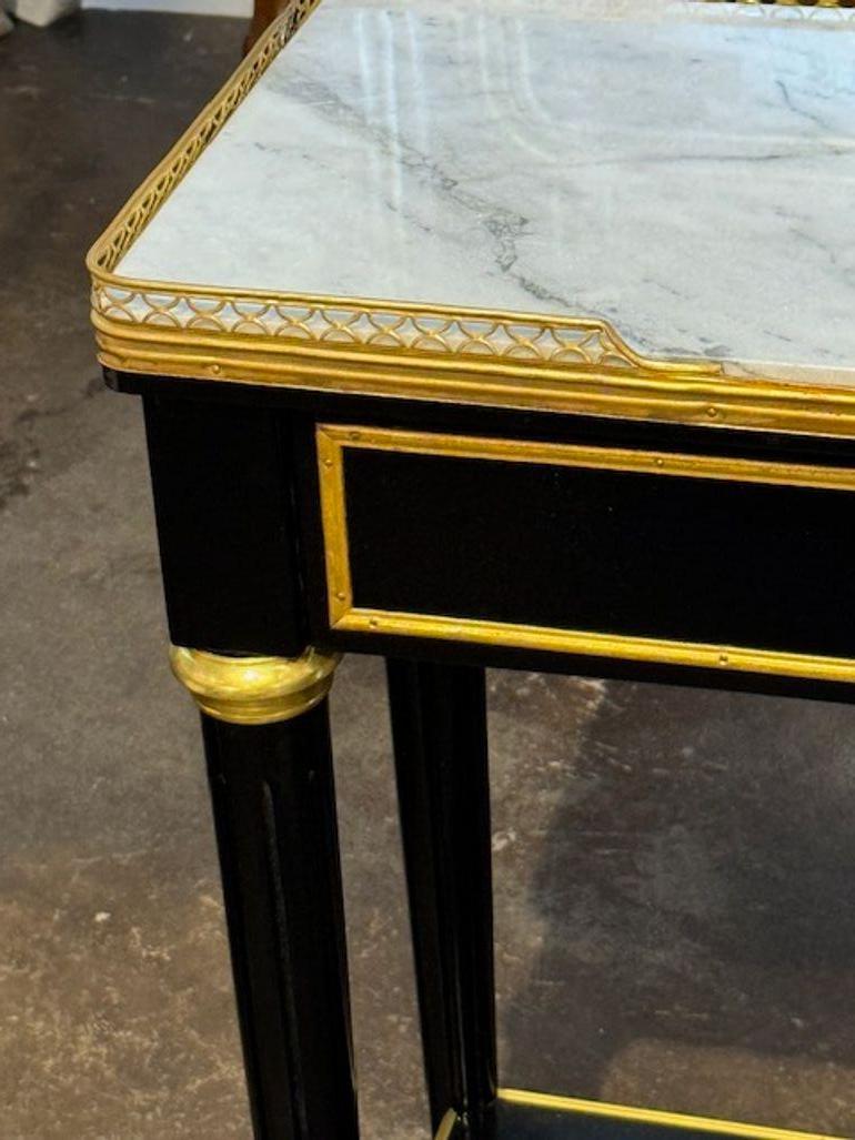 Console moderna francese in stile Luigi XVI laccata in nero In condizioni buone in vendita a Dallas, TX