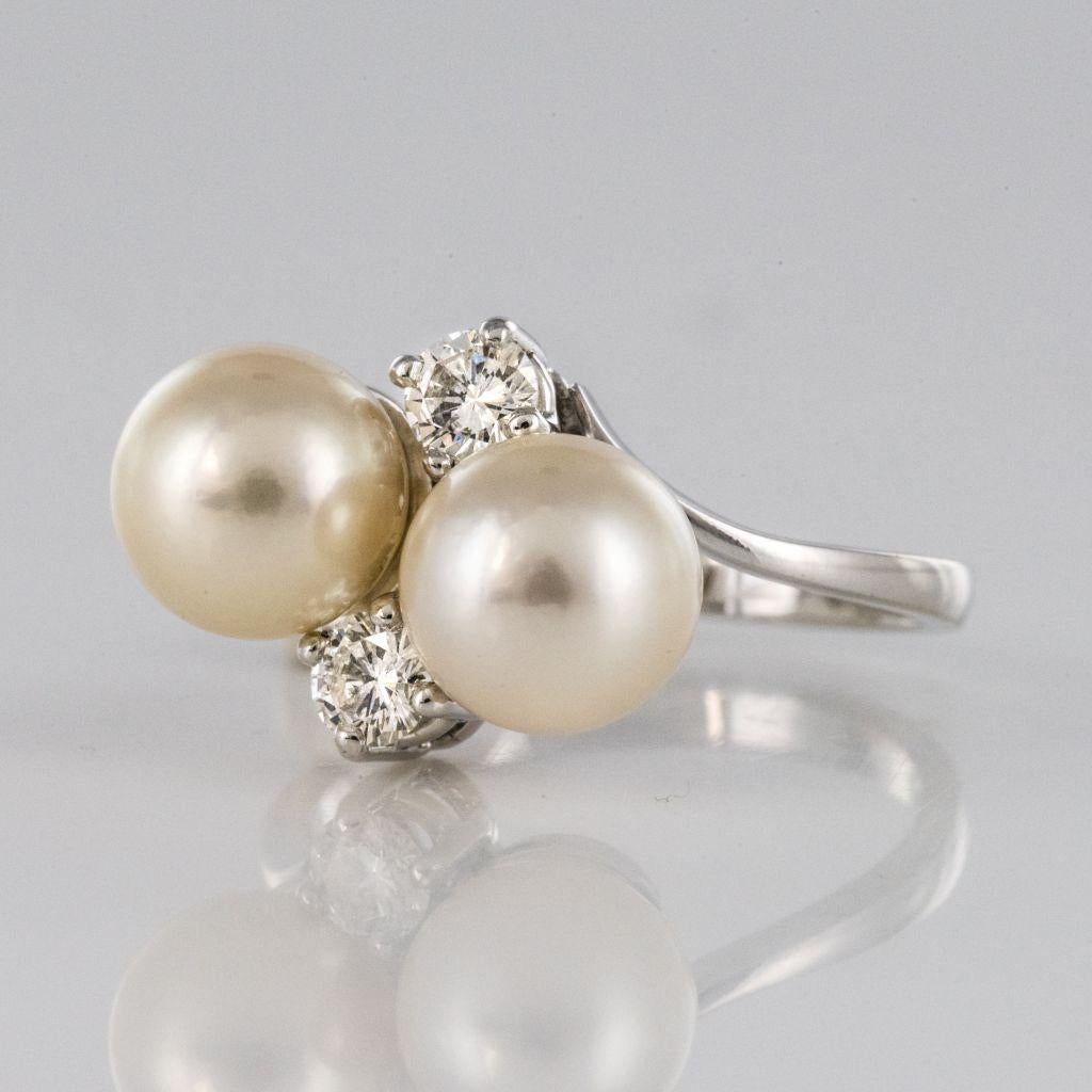 Modern French Pearl Diamond 18 Karat White Gold Ring In Excellent Condition In Poitiers, FR