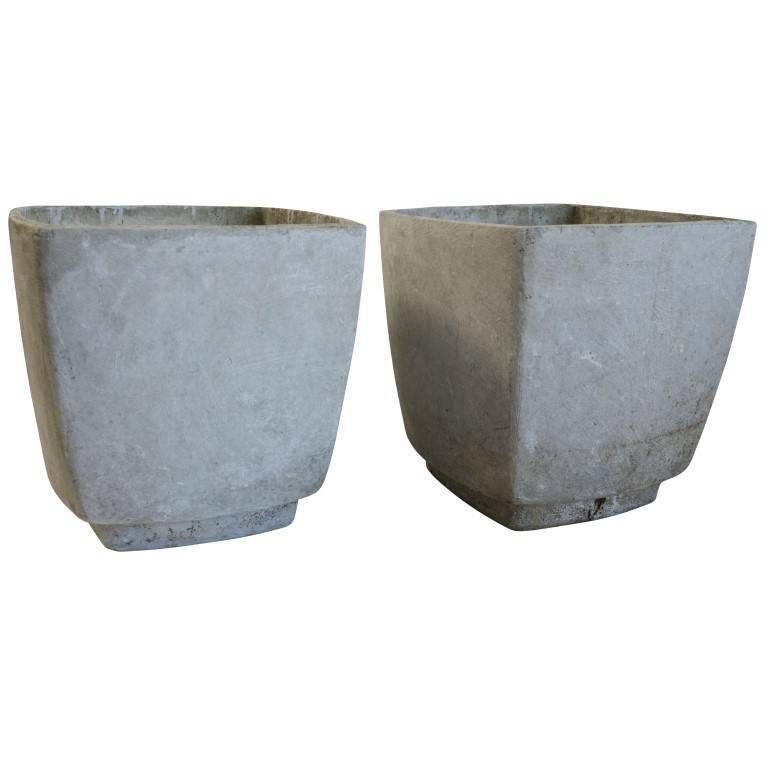 Chic modern French square planters will look amazing in a home or office environment. The subtle patina is becoming on these clean white planters. Available as a pair or individually while in stock.