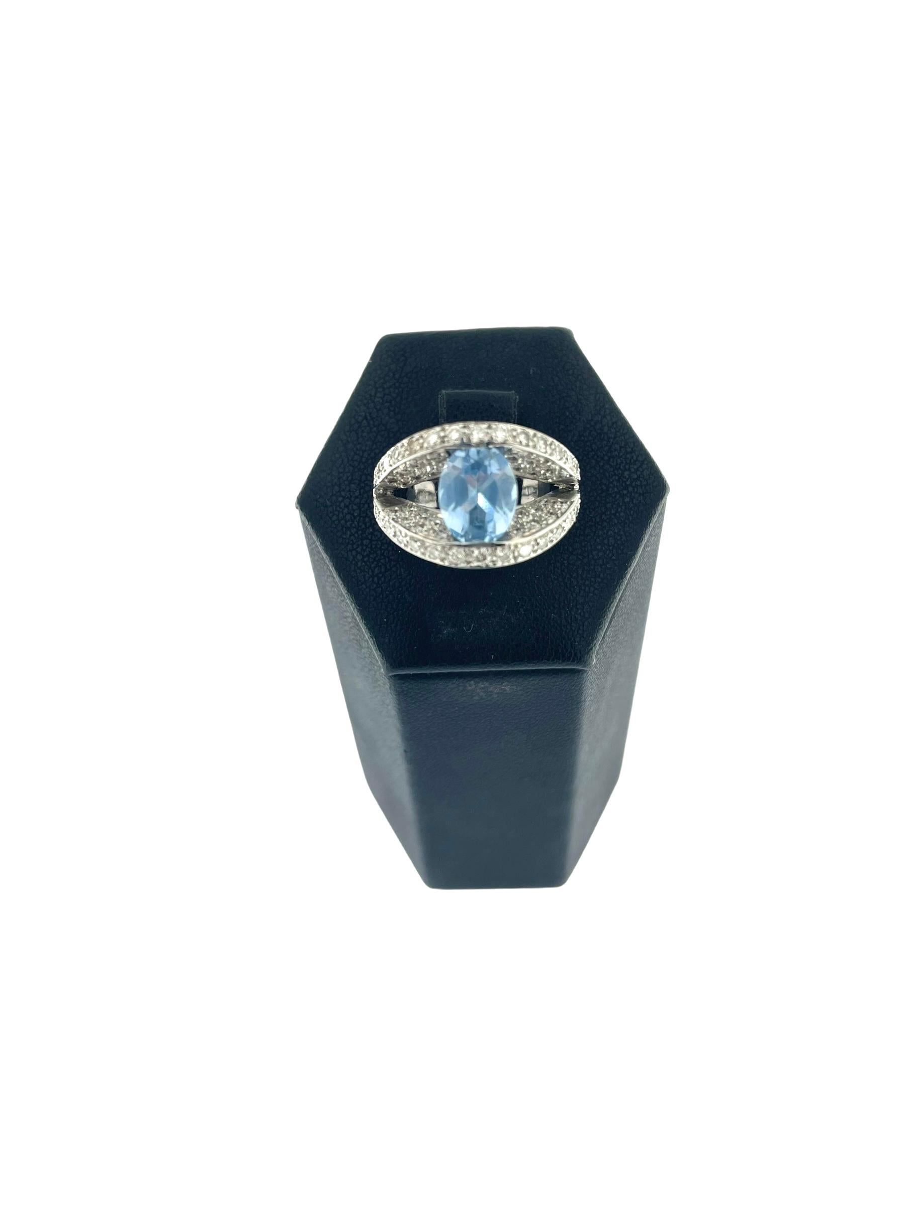 Mixed Cut Modern French White Gold Ring with Diamonds and Aquamarine For Sale