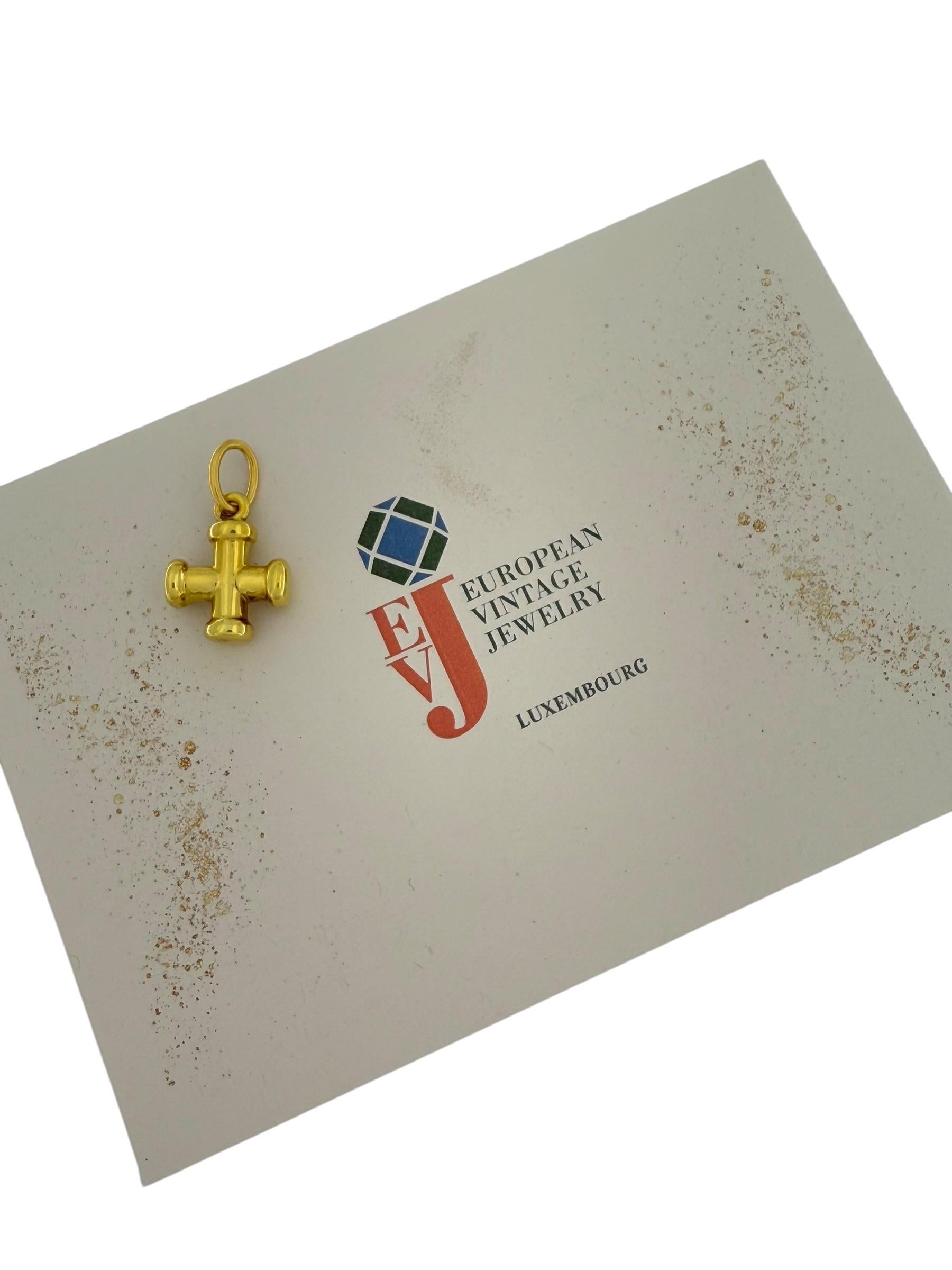 Modern French Yellow Gold Cross Greek Style For Sale 2