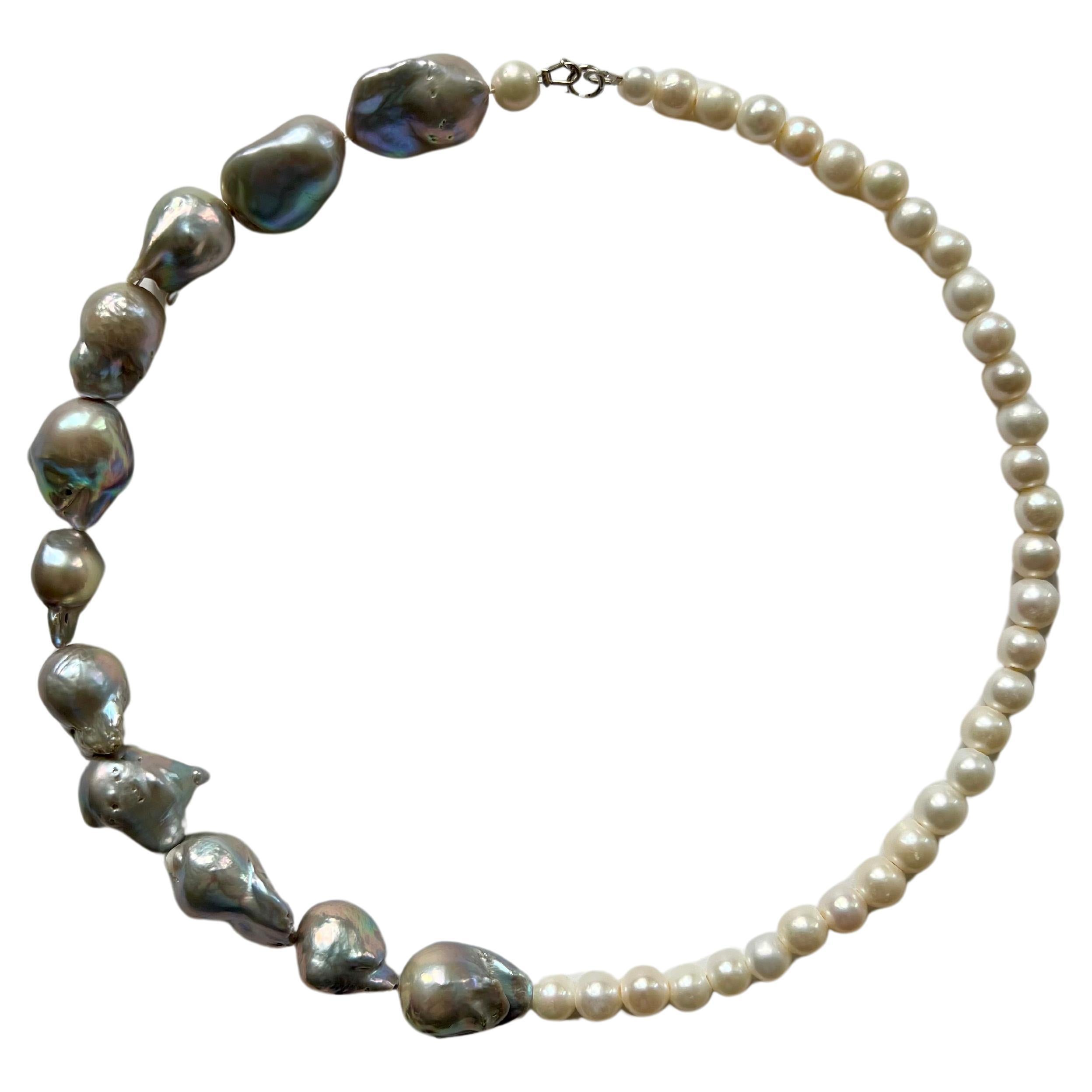 Modern Freshwater Pearl Necklace in white and grey For Sale
