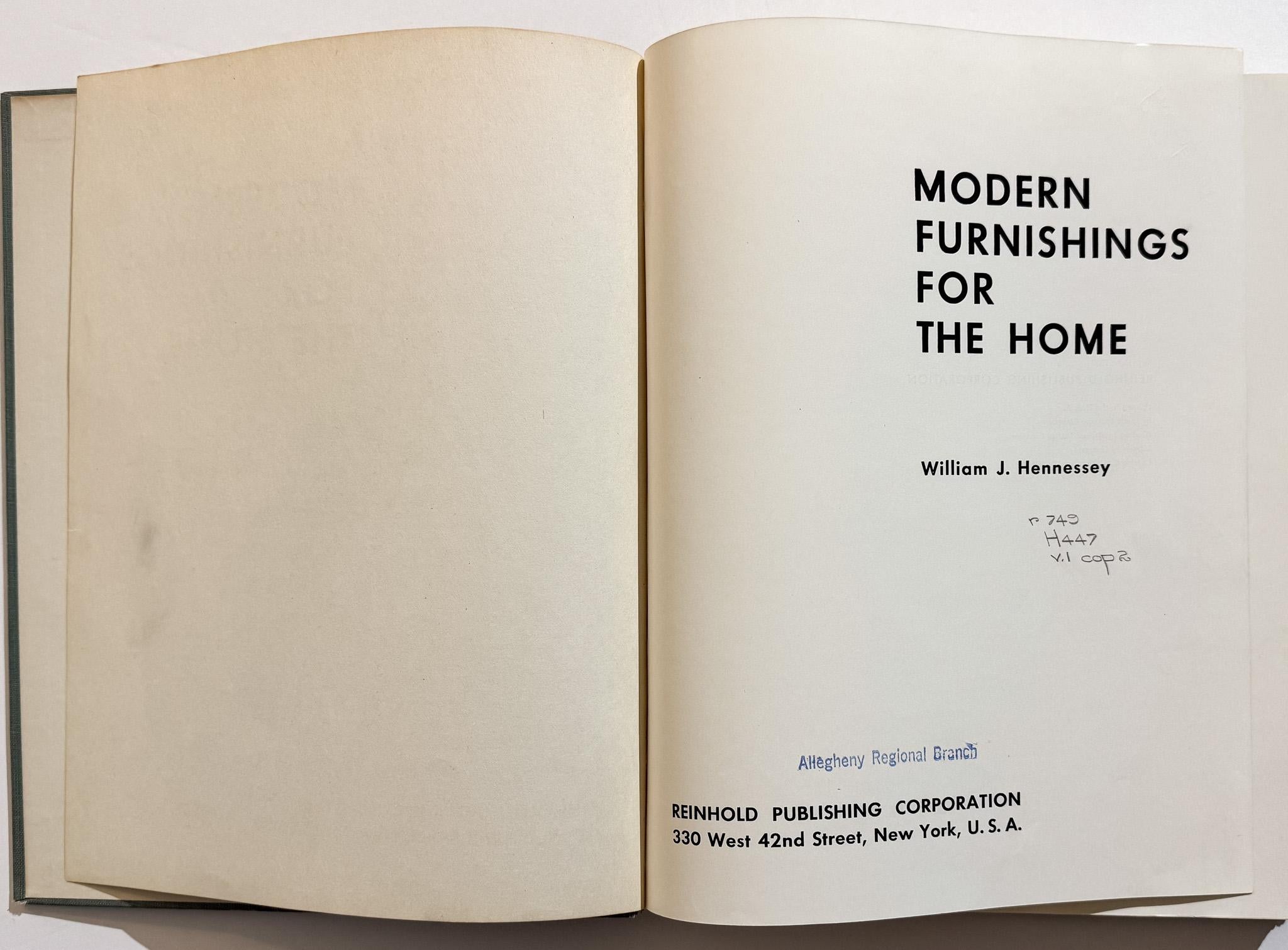 Modern Furnishings For The Home (1ère édition) Bon état - En vente à New York, NY