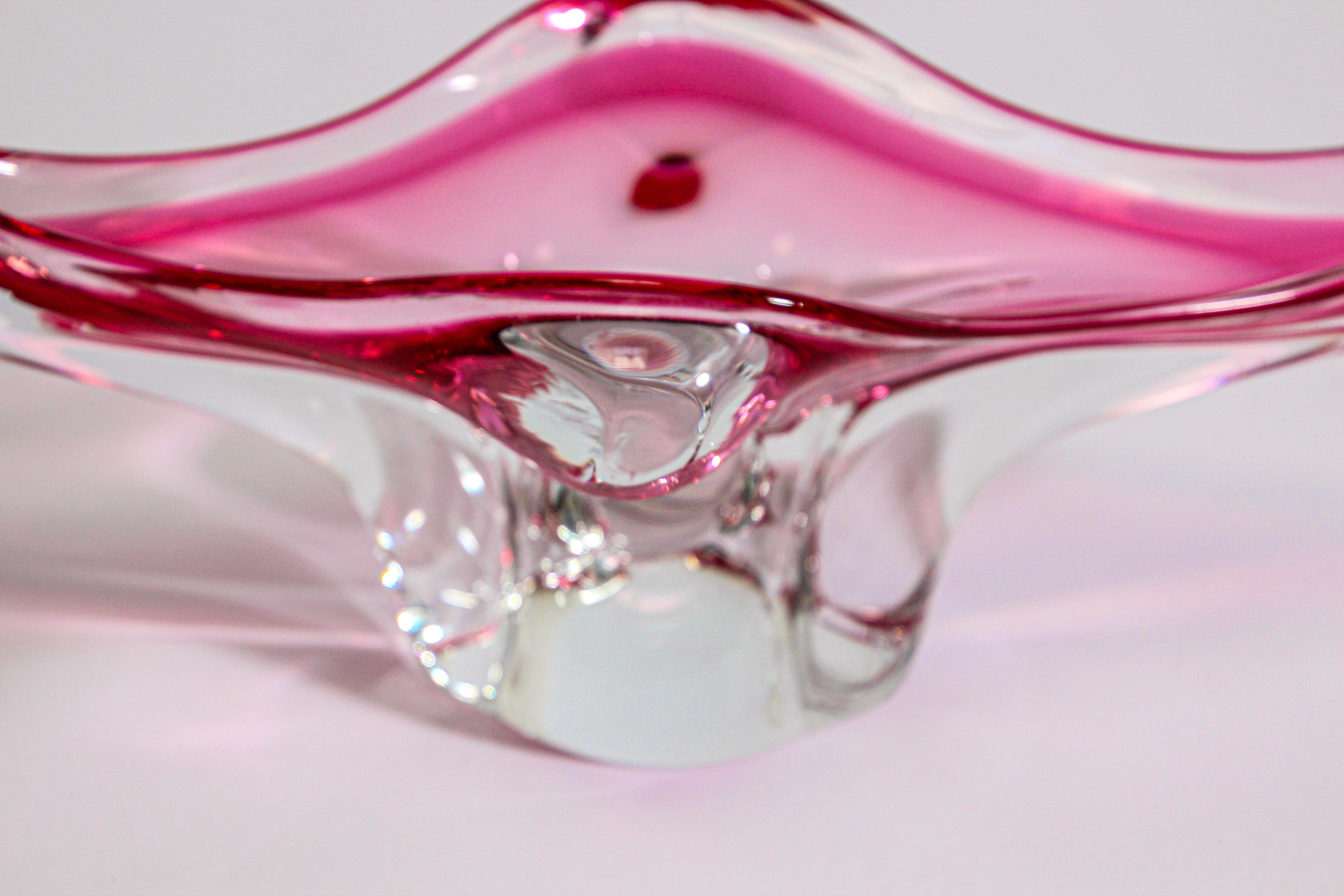 Art Glass Modern Fuschia Large Decorative Hand Blown Murano Glass Bowl