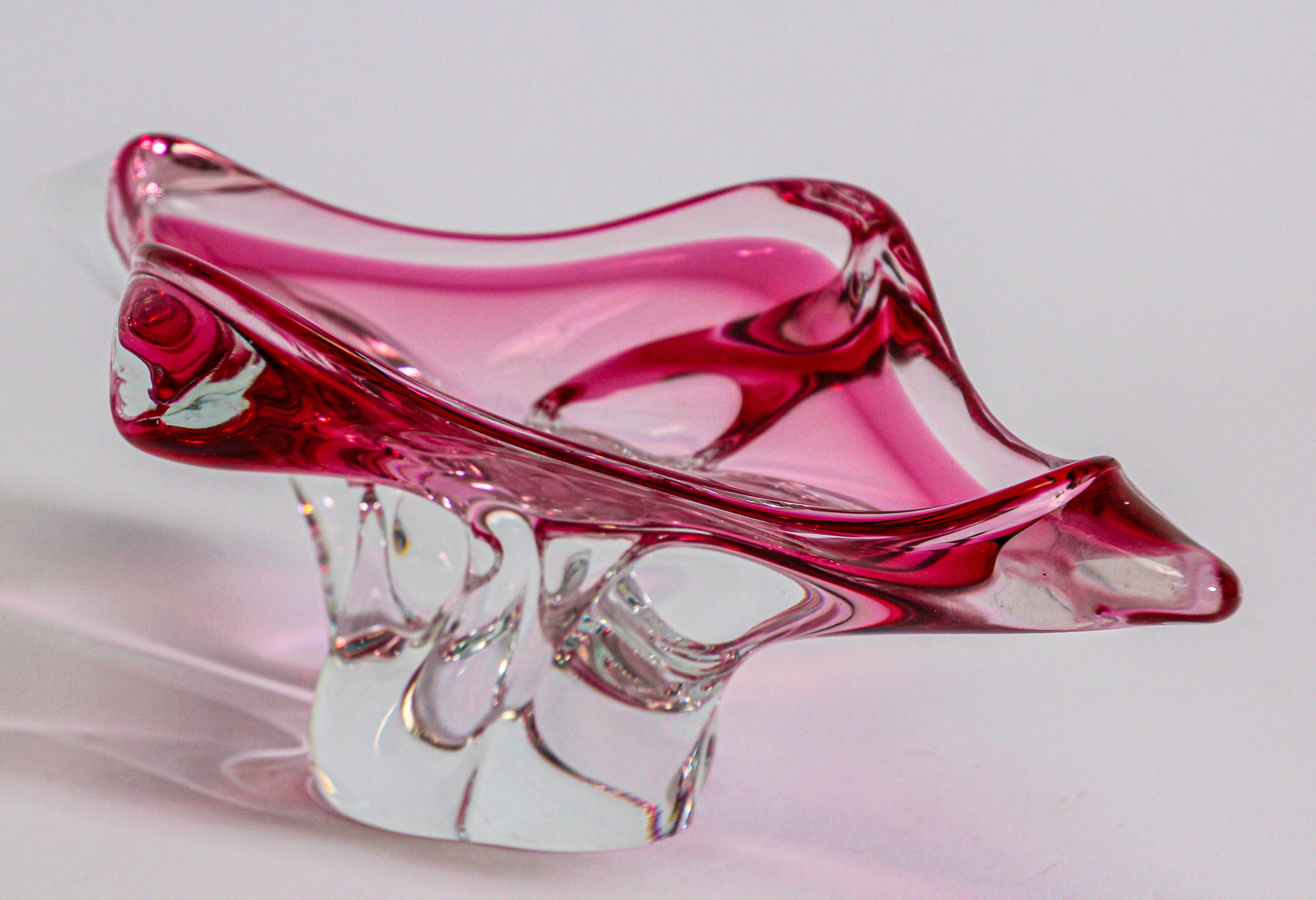 pink glass decorative bowl