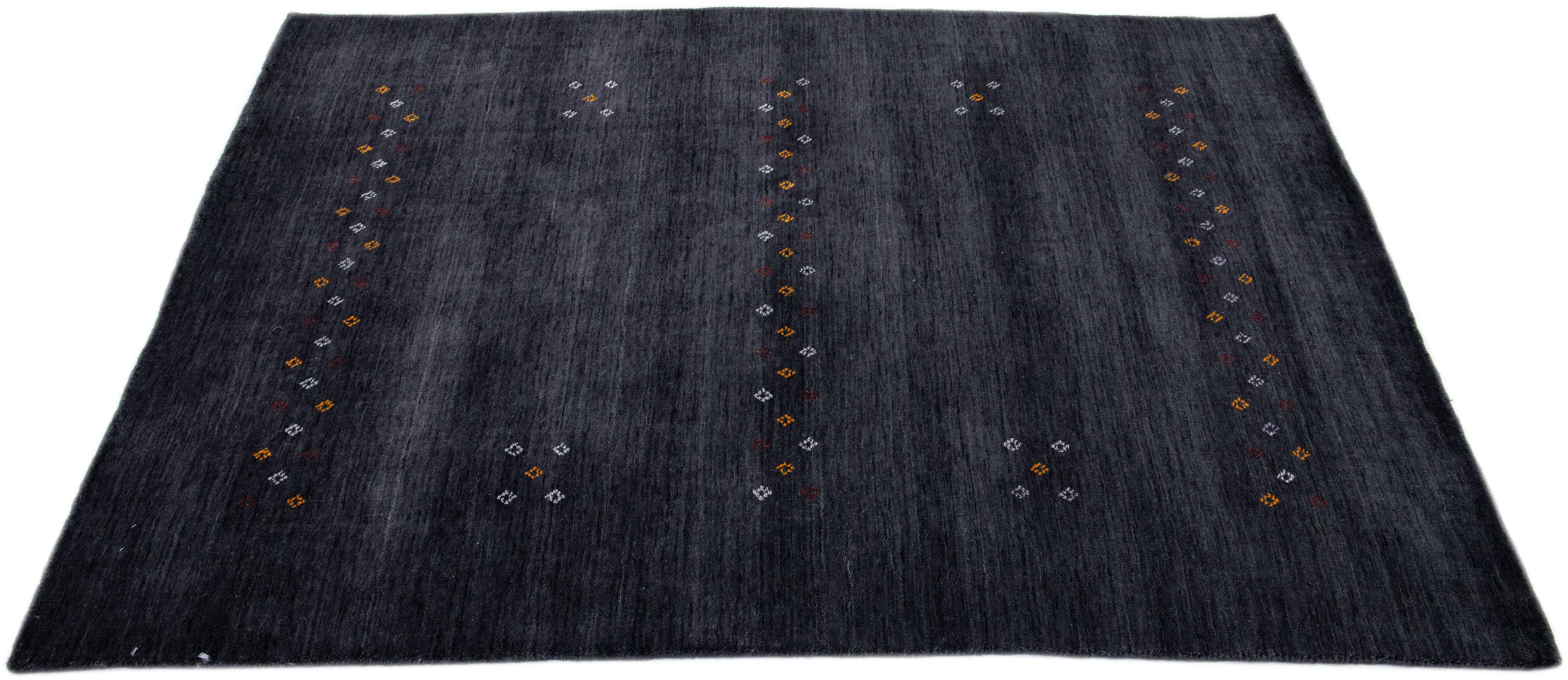 Modern Gabbeh Style Handmade Charcoal Wool Rug with Minimalist Design In New Condition For Sale In Norwalk, CT