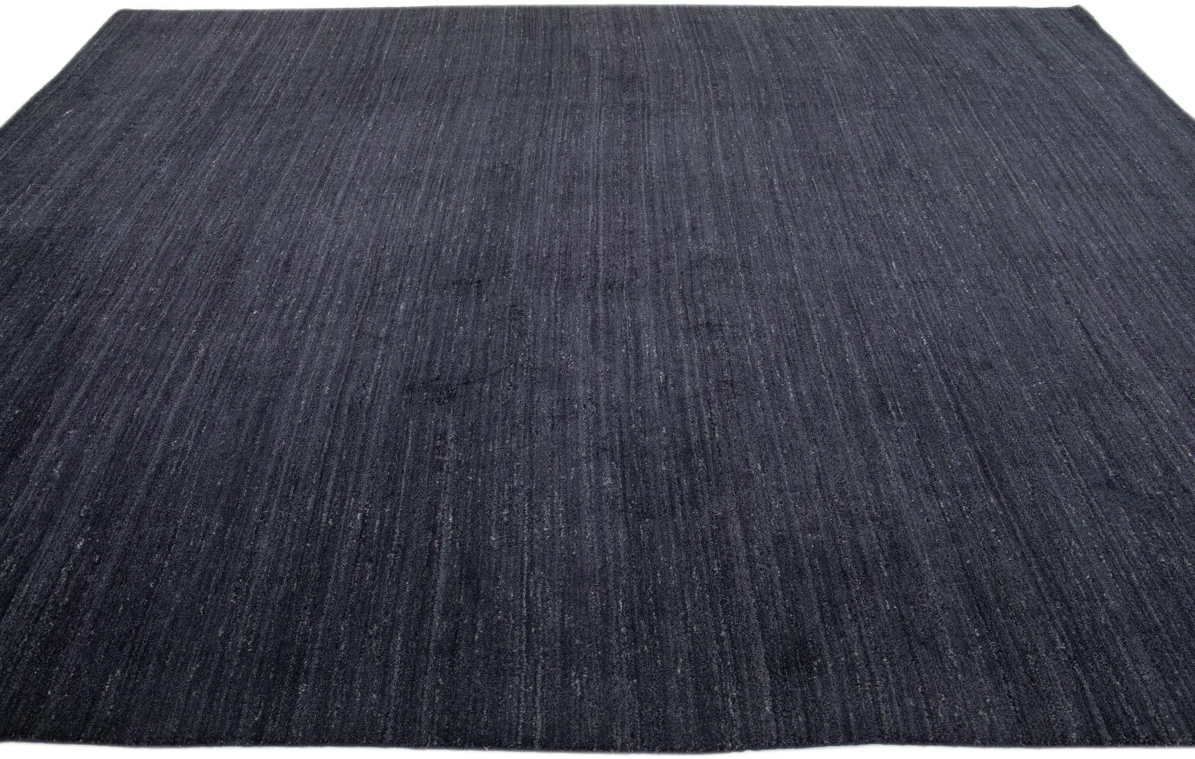 Modern Gabbeh Style Handmade Charcoal Wool Rug with Solid Motif In New Condition For Sale In Norwalk, CT