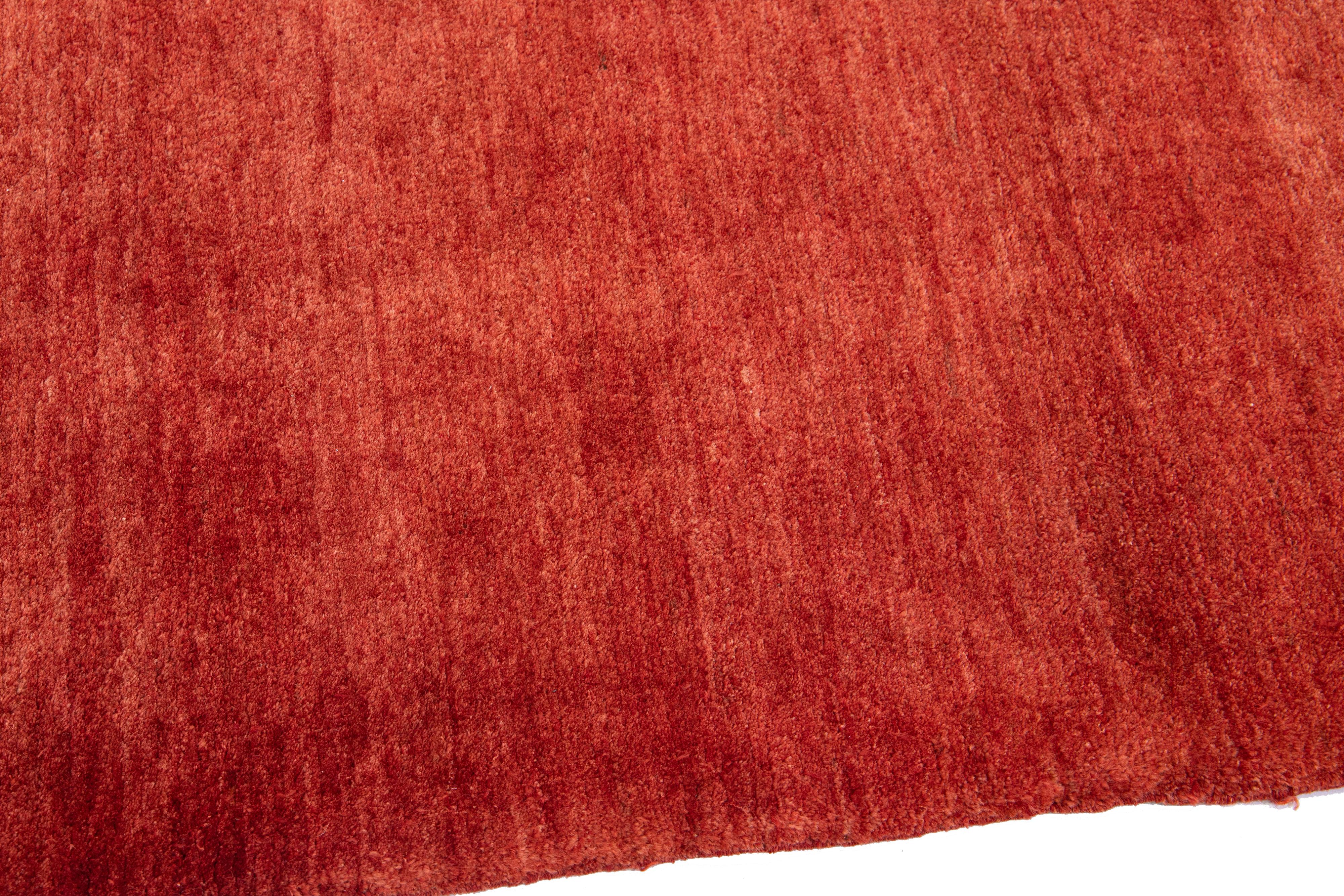  Modern Gabbeh Style Handmade Wool Rug with Solid Red-Rust Motif For Sale 1