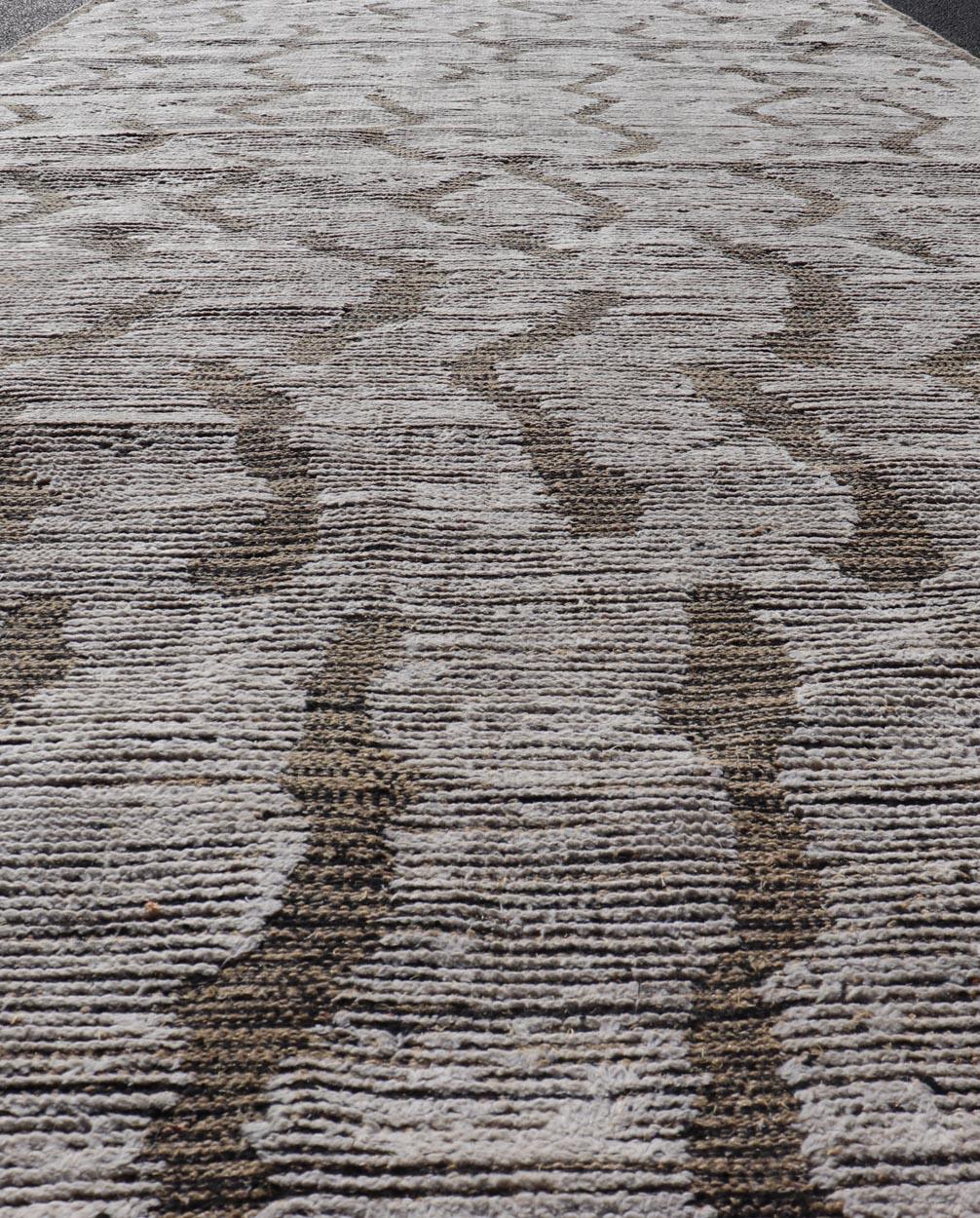Modern Gallery Rug in Wool with Abstract Design 5'10