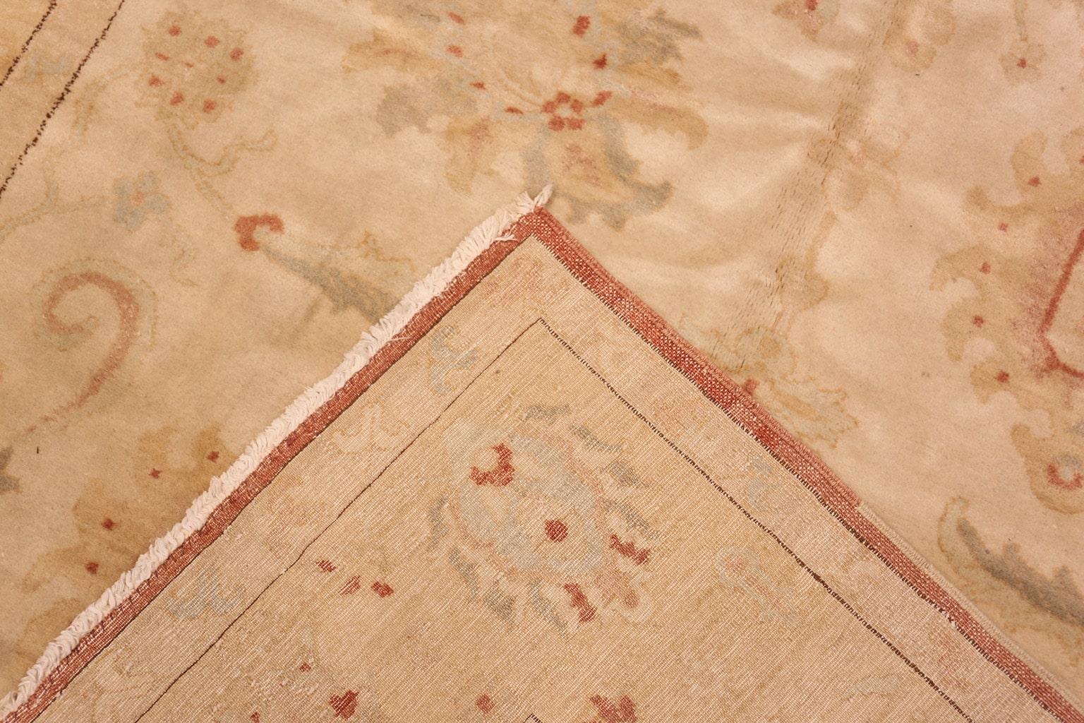 Sultanabad Wide Hallway Runner Rug. Size: 7 ft x 16 ft 4 in  In Excellent Condition For Sale In New York, NY