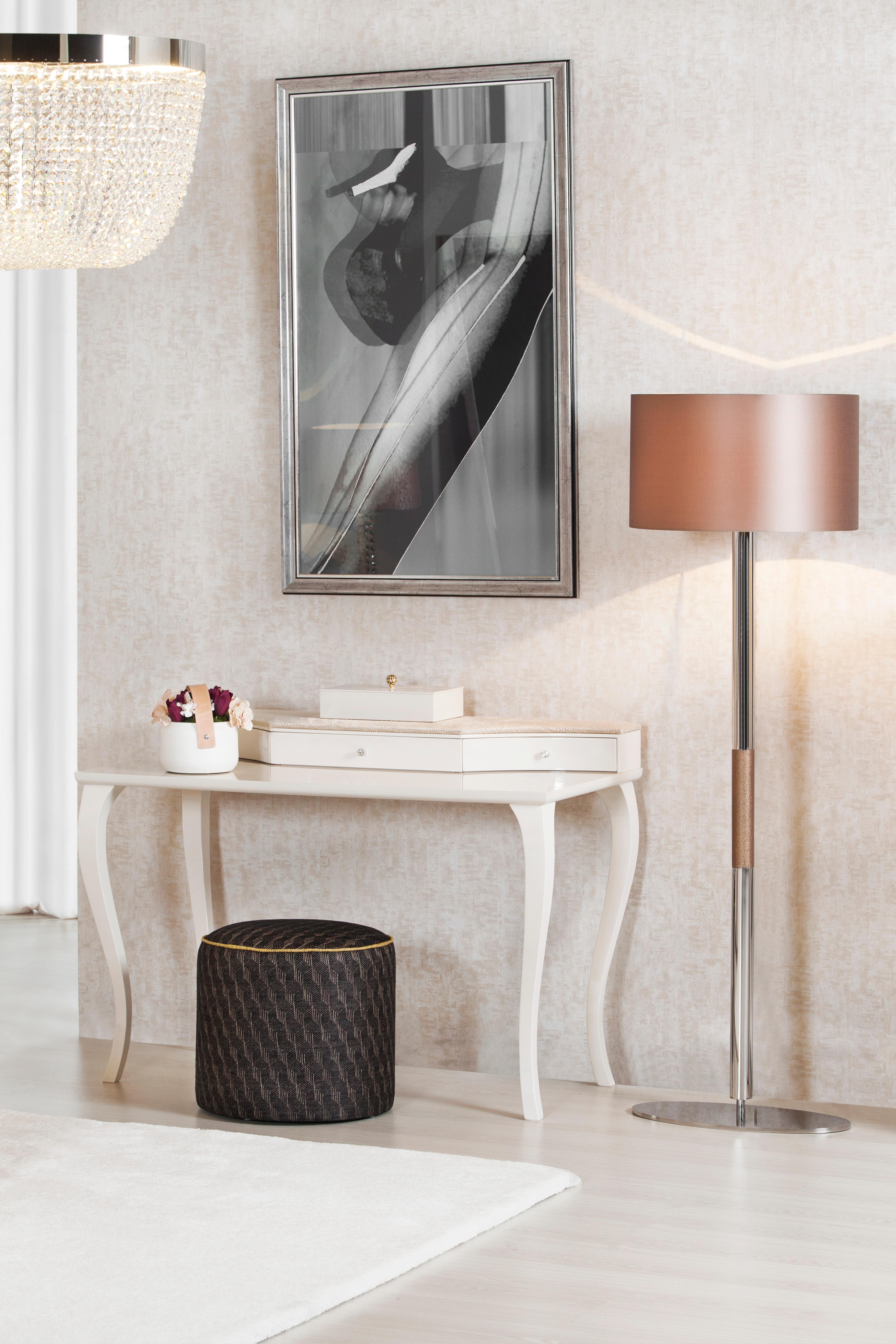 Gau Floor Lamp, Modern Collection, Handcrafted in Portugal - Europe by GF Modern.

The luxurious floor lamp Gau creates a subliminal ambience for extraordinary living. The inlay detail in Bronze faux leather harmonizes with the wonderful contrast