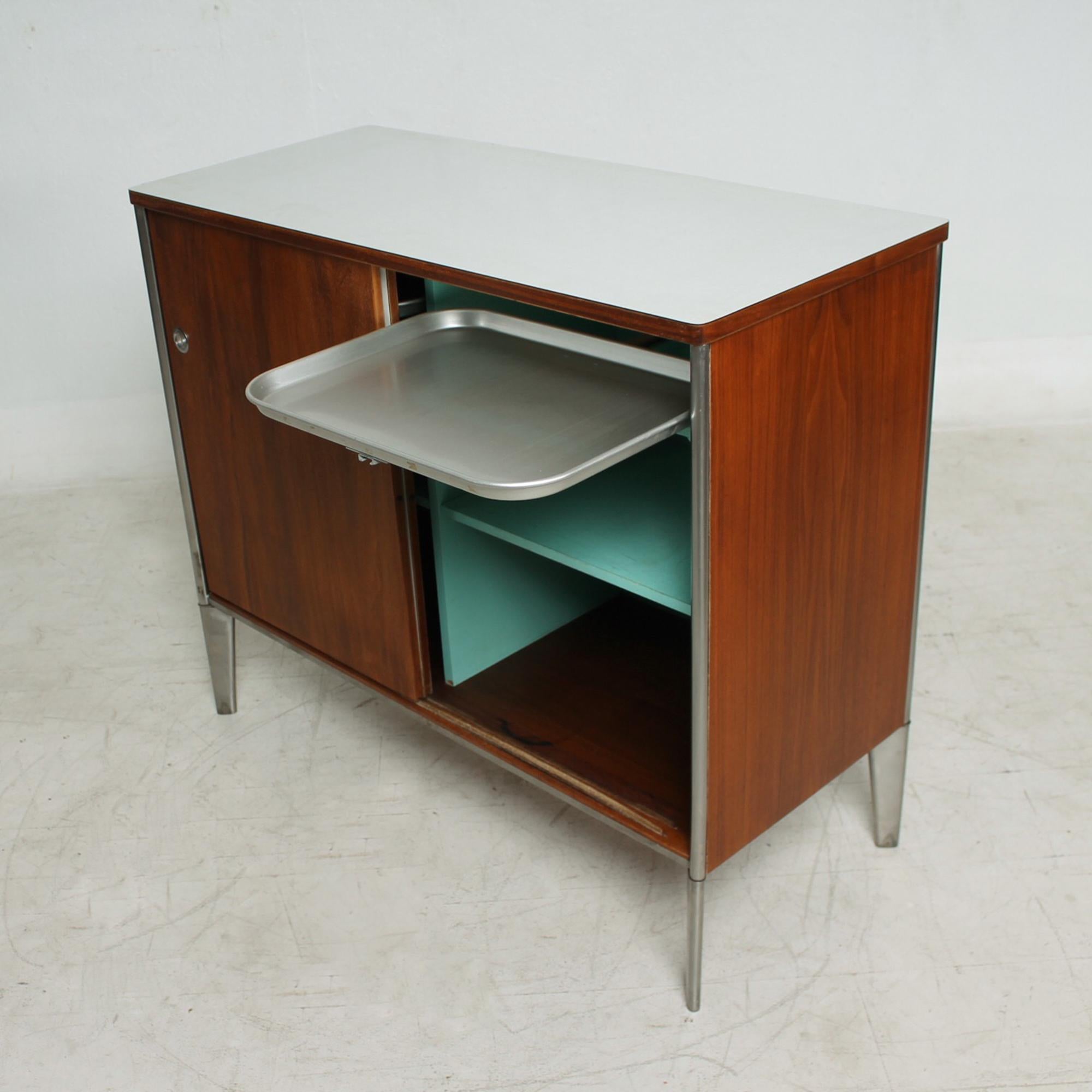 Mid-20th Century Modern Industrial Storage Cabinet by Raymond Loewy for Hill-Rom USA 1950s