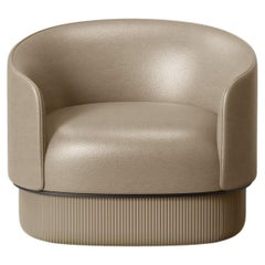 Modern Gentle Armchair in Cream Leather and Metal