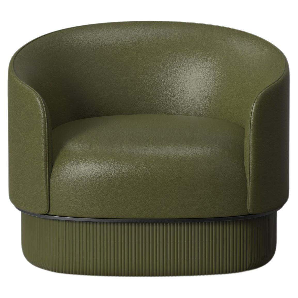 Modern Gentle Armchair in Green Leather and Metal For Sale