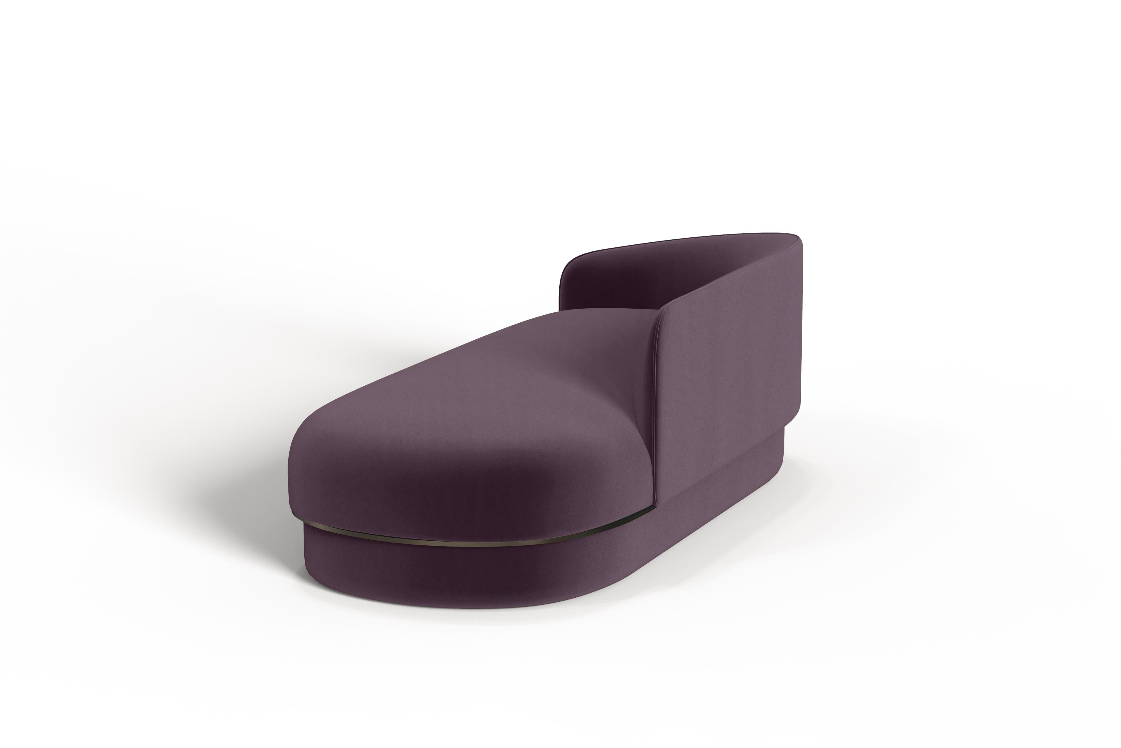 Other Modern Gentle Daybed in Purple Velvet and Bronze Metal For Sale