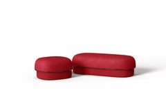 Moderner Gentle Kleiner Hocker aus rotem Stoff und Bronzemetall