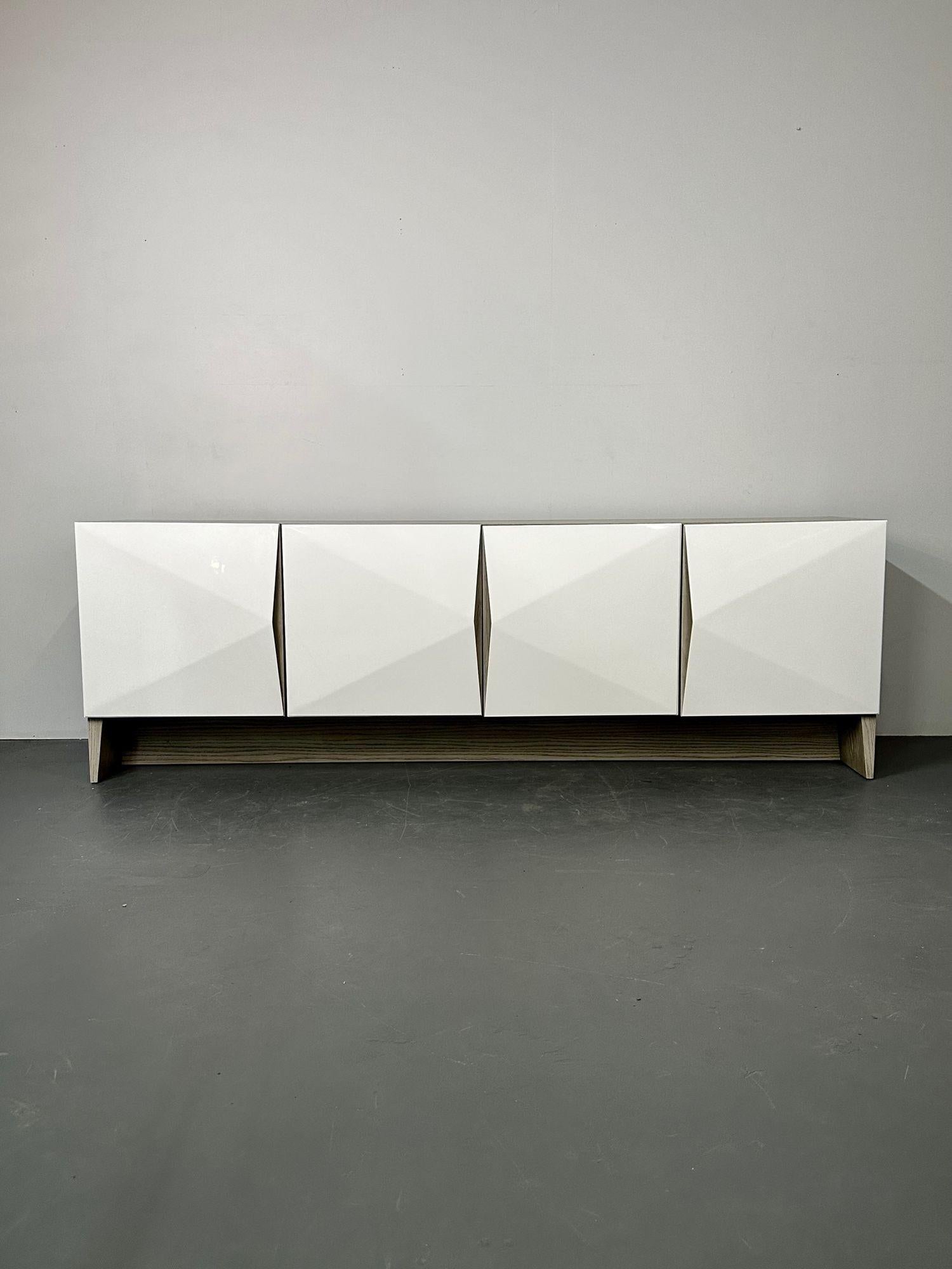 20th Century Modern Geometric Ceruse Oak Dresser, Sideboard, Cabinet, White Lacquered For Sale