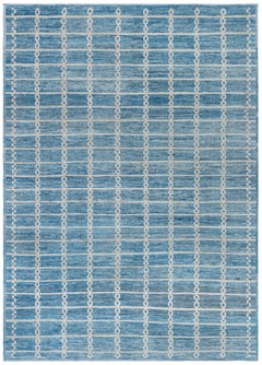 Modern Geometric Chain Motif Light Gray Rug "Catena" by Doris Leslie Blau