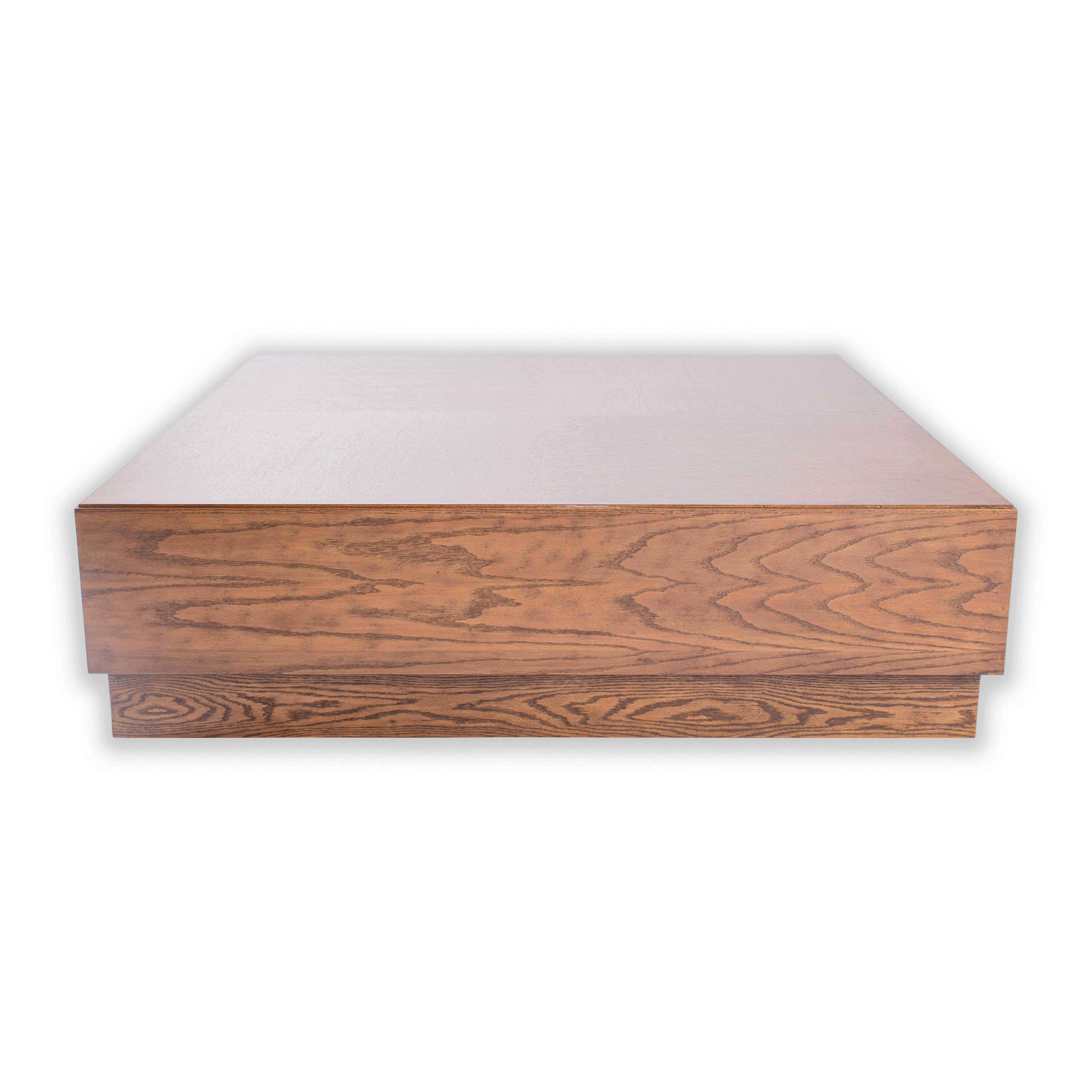 Contemporary Modern Geometric Coffee Table For Sale