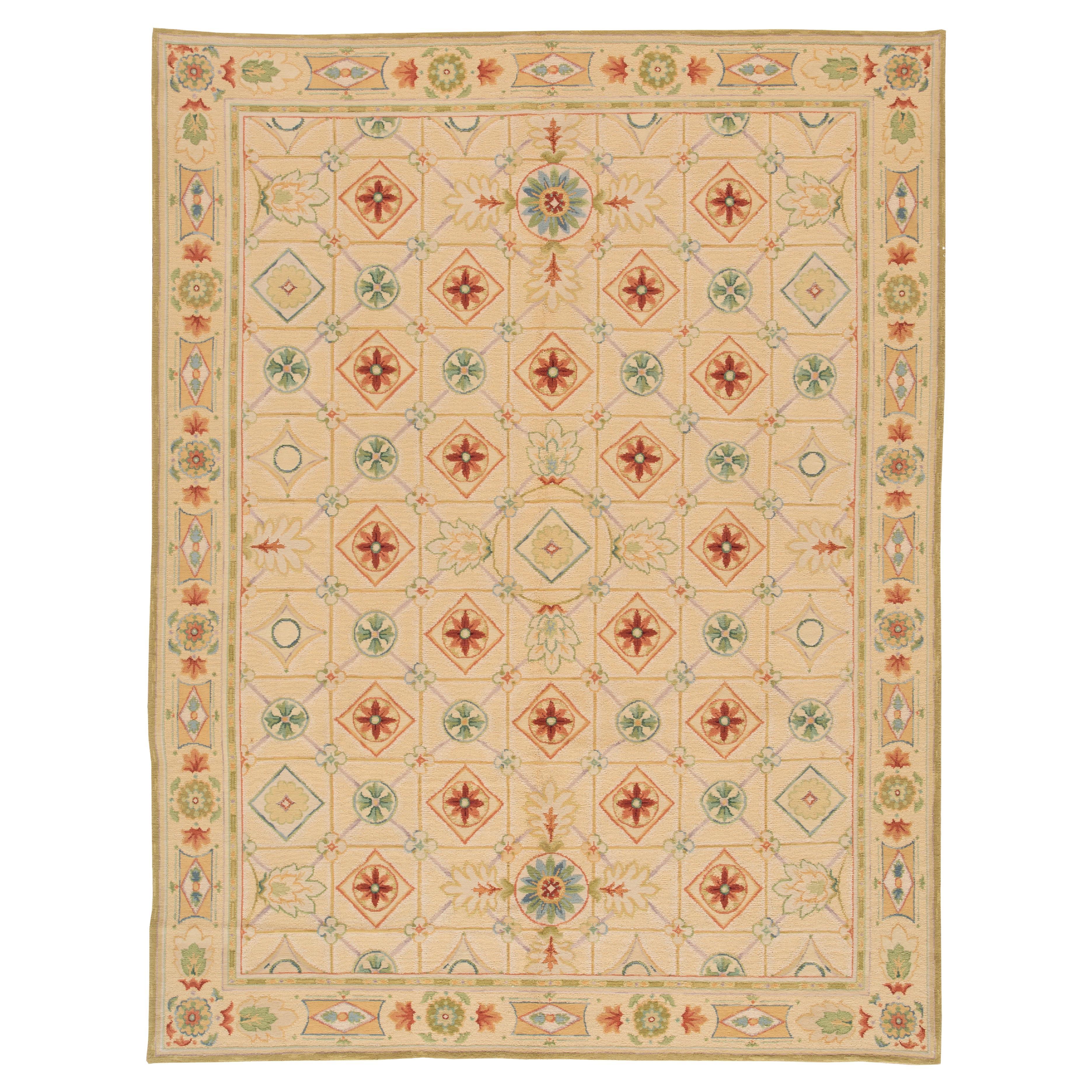Moderner geometrisch gestalteter indischer Wollteppich in Beige, modern