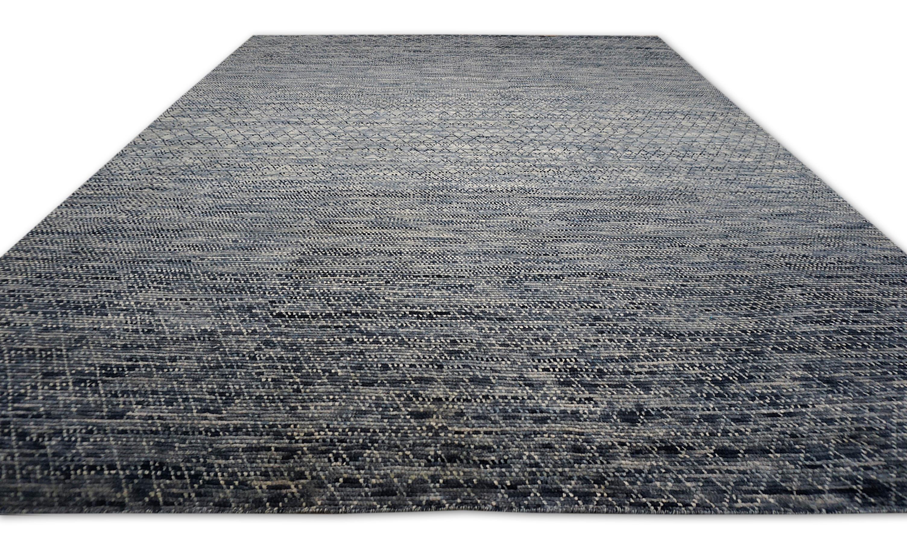 Moderner geometrischer grauer und blauer Wollteppich 9'3''x12'3'' (Asiatisch) im Angebot