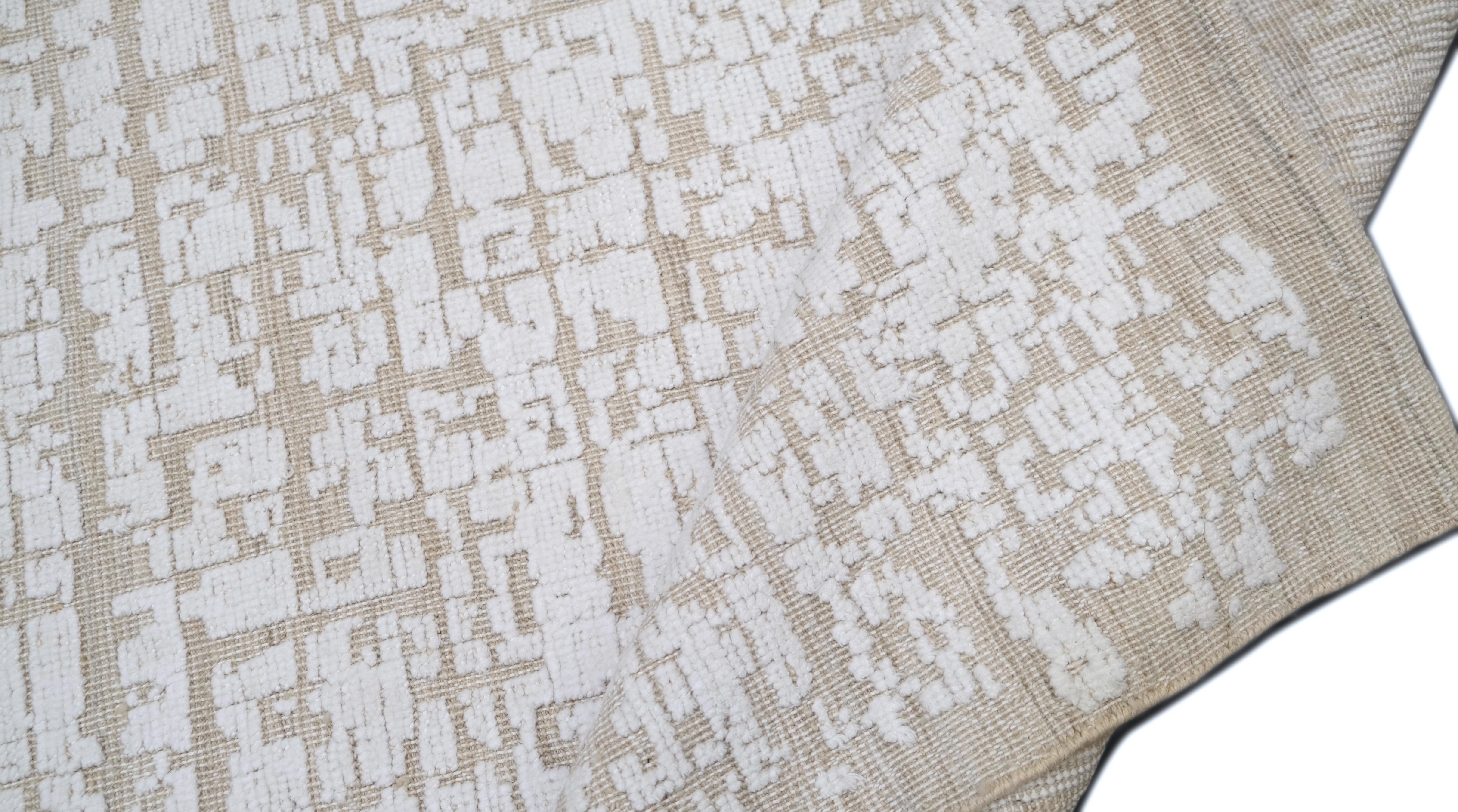 Moderner geometrischer elfenbeinfarbener strukturierter Teppich 8'x9'7'' (Skandinavische Moderne) im Angebot