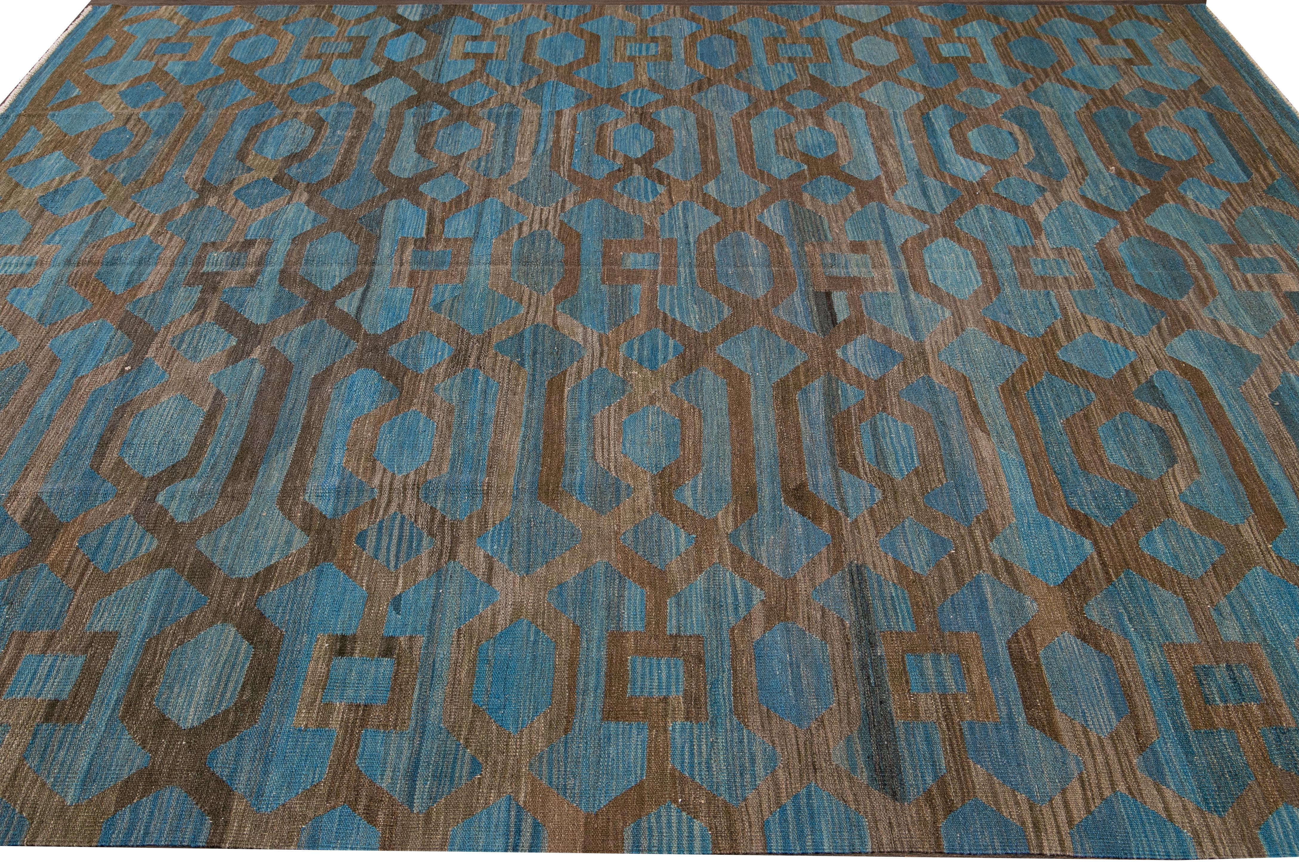 Modern Geometric Kilim Handmade Room Size Blue Wool Rug For Sale 1