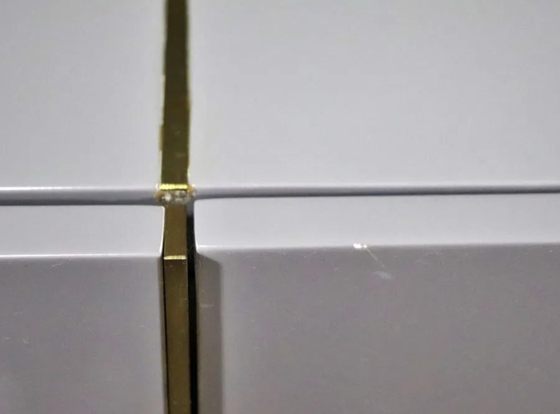 Enfilade laqué géométrique moderne en vente 3