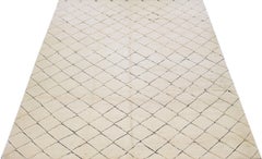 Modern Geometric Moroccan Style Handmade Wool Rug in Ivory