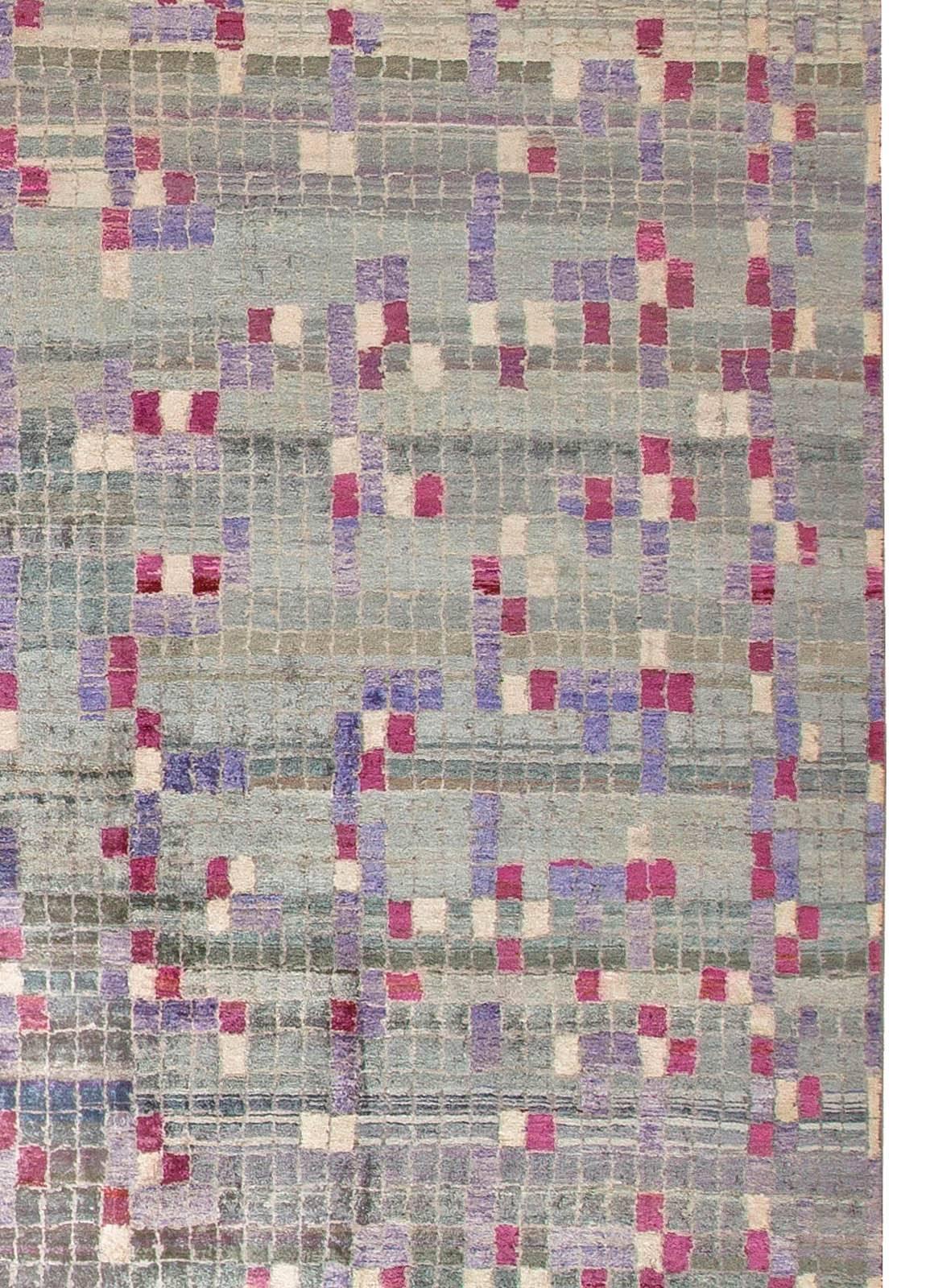 Tapis géométrique moderne en laine POOL tile fait main par Doris Leslie Blau.
Taille : 13'9