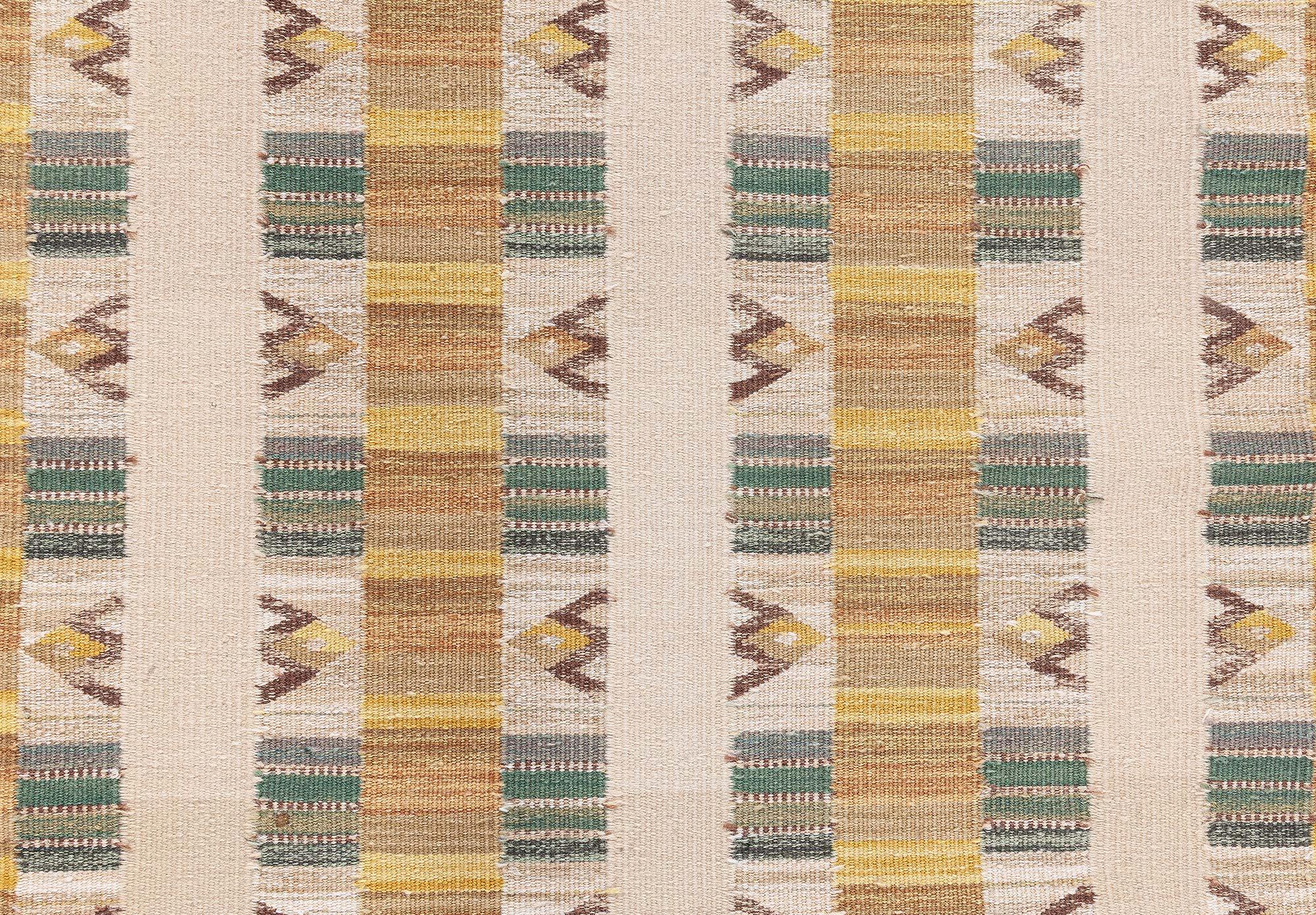 Moderner geometrischer schwedischer Läufer von Doris Leslie Blau (Skandinavisch) im Angebot
