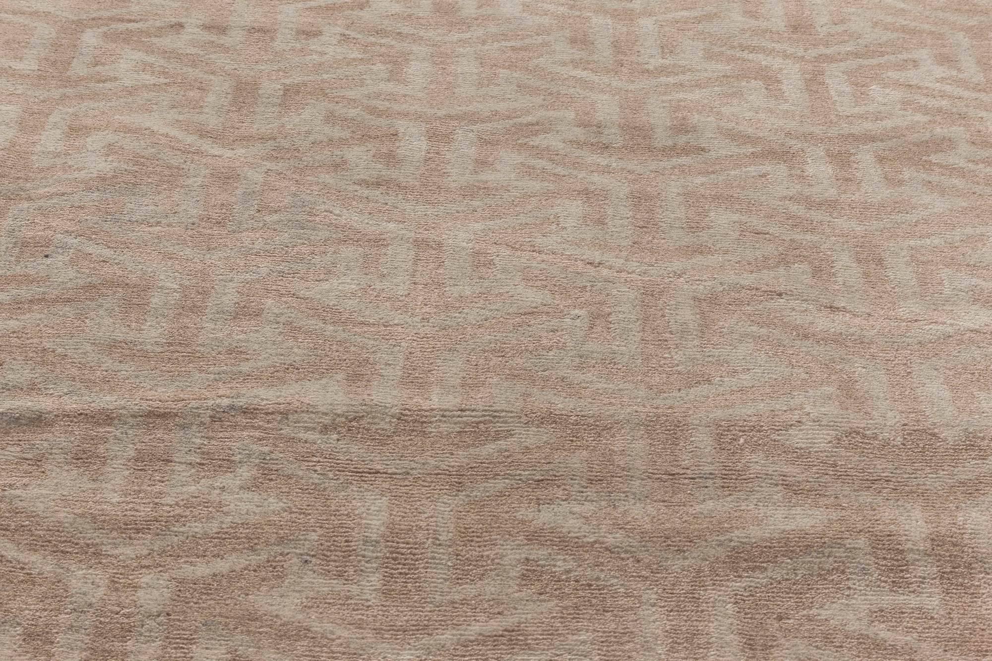 Annodato a mano Tappeto moderno geometrico Terra Tibetana in lana naturale di Doris Leslie Blau in vendita
