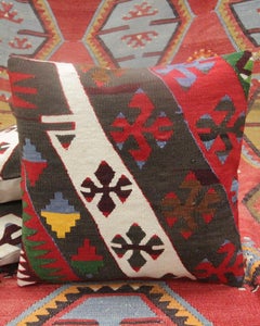 Geometrisches türkisches Kelim-Kissendecke mit geometrischem Muster