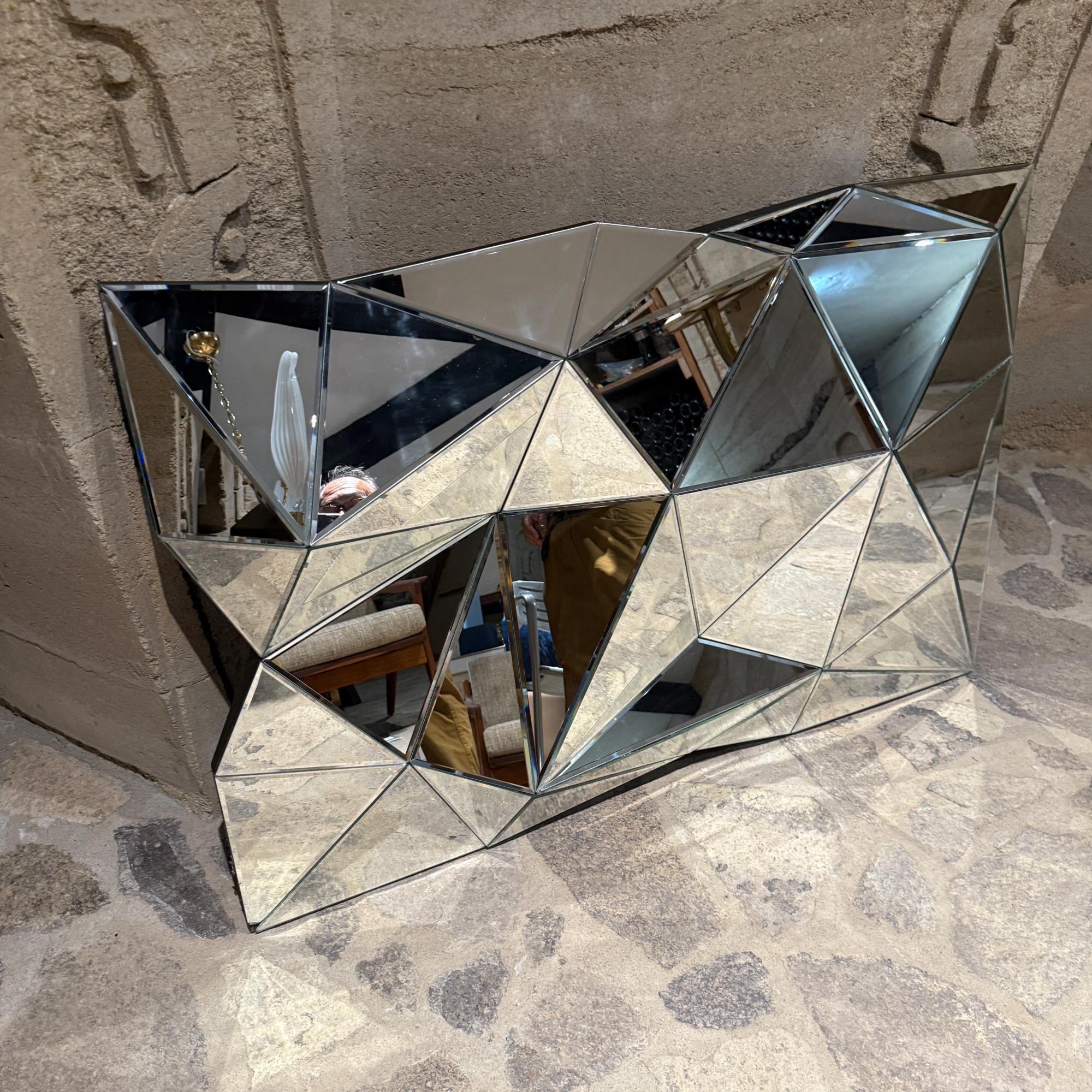 Espejo de pared geométrico moderno Desconocido en venta