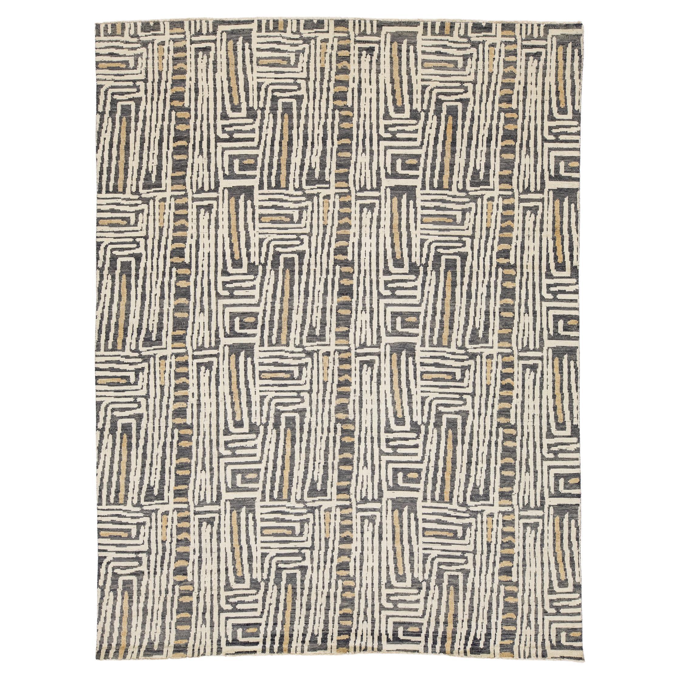 Modern Geometric Wool Area Rug - Abstract Maze Pattern in Charcoal and Cream