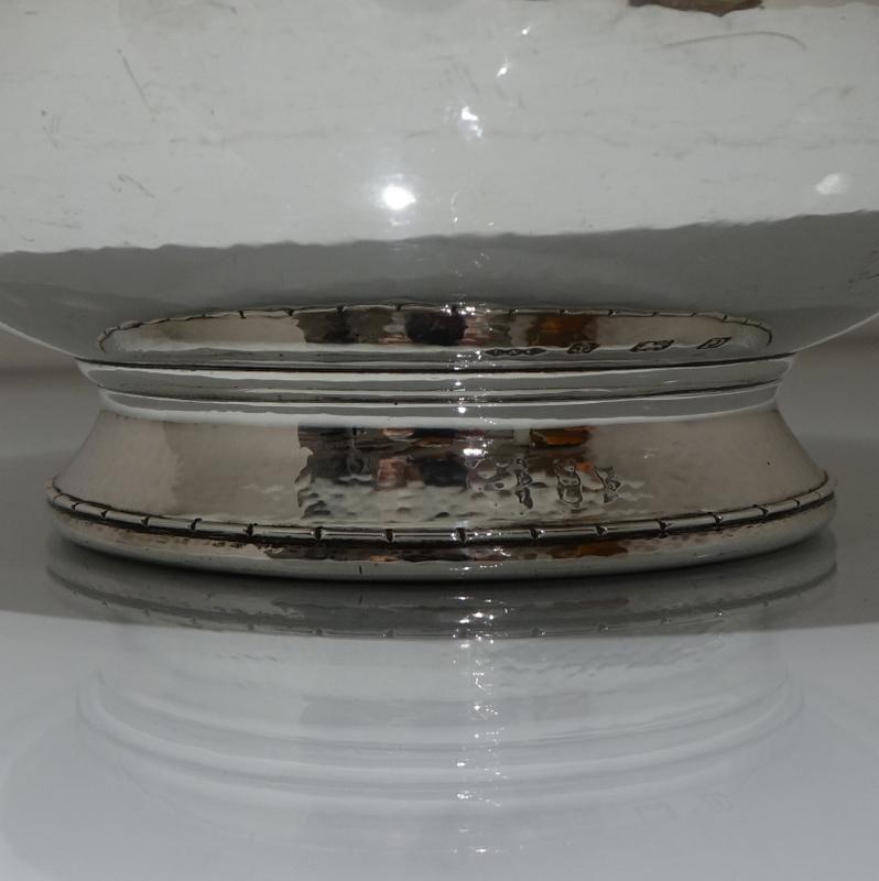20th Century Modern George V Sterling Silver Bowl Birmingham 1928 Liberty & Co For Sale