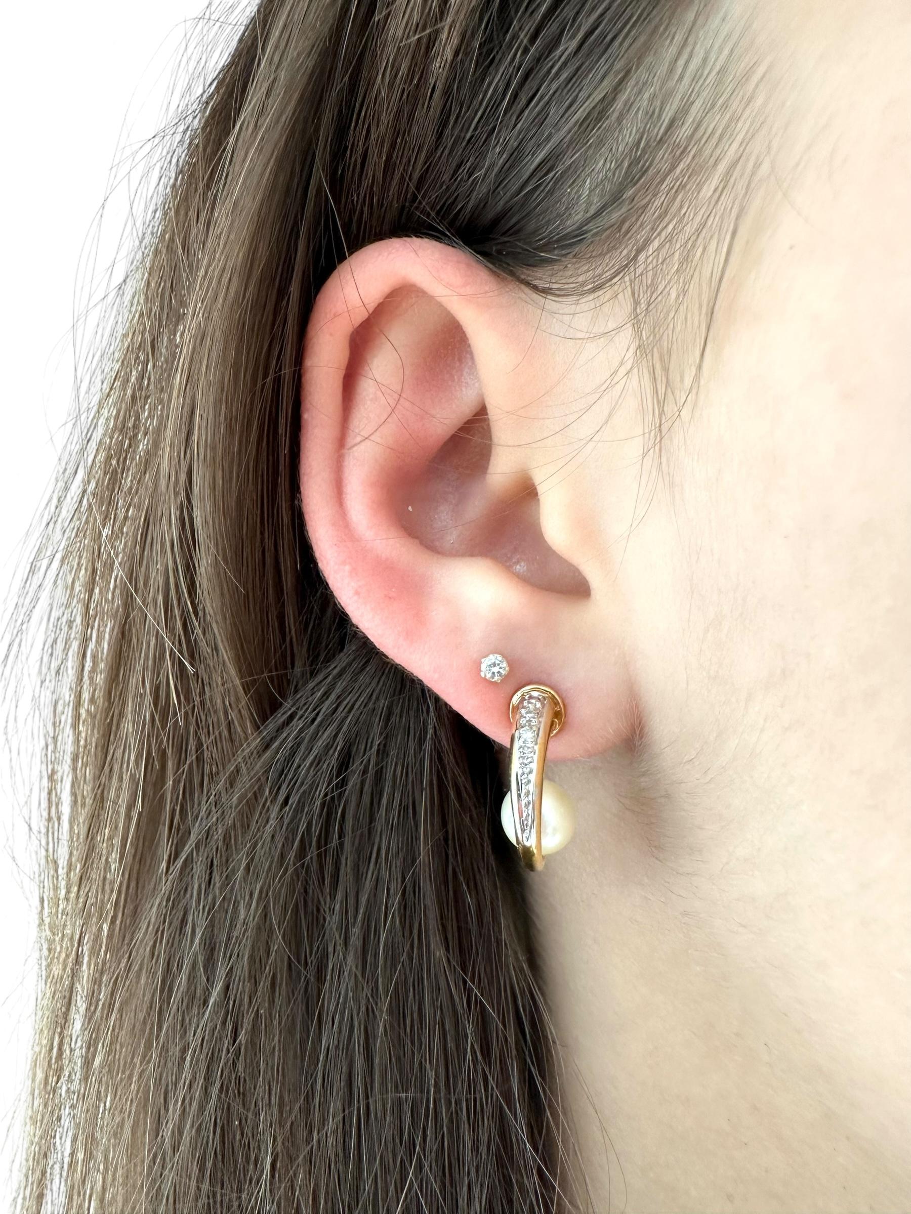 Modern German Gold Earrings with Pearls and Diamonds signed by JKa For Sale 3