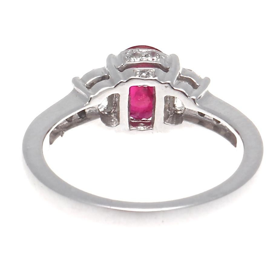 Modern GIA Certified 1.57 Carat Burma Ruby Diamond Platinum Engagement Ring In Excellent Condition In Beverly Hills, CA