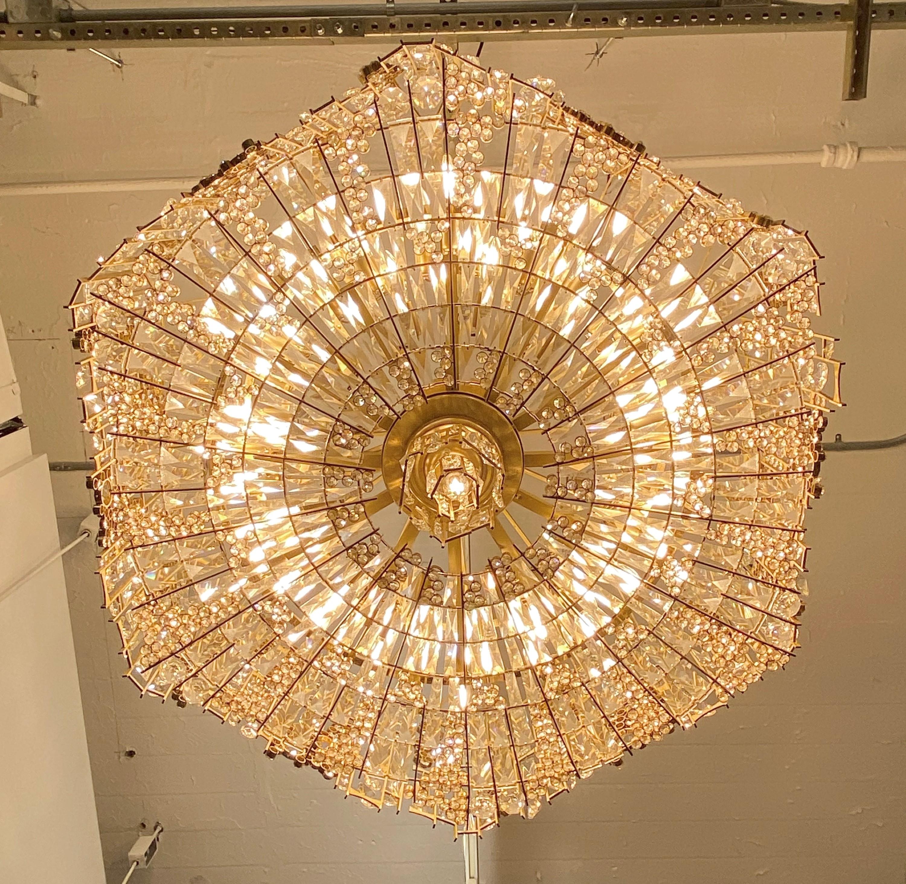 Mid-20th Century Modern Gilded Hexagon Crystal Gilt Chandelier by Palwa Lighting
