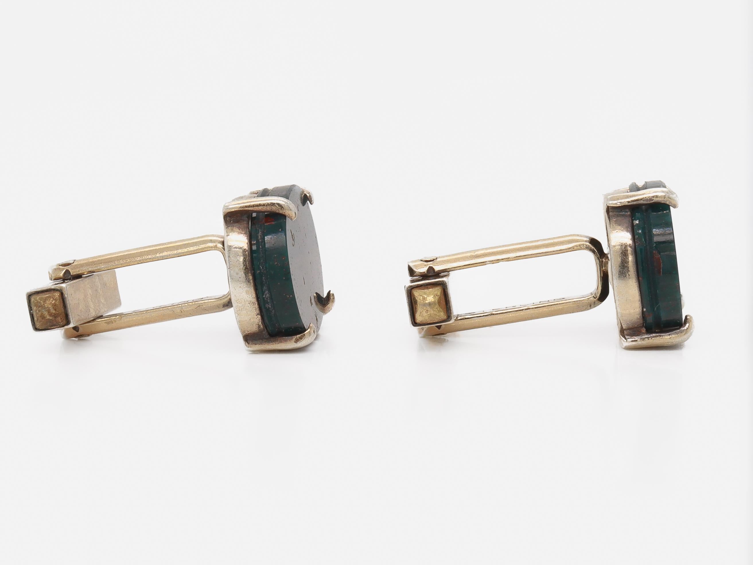 Modern Gilt Sterling Silver & Bloodstone Cabochon Cufflinks im Angebot 3